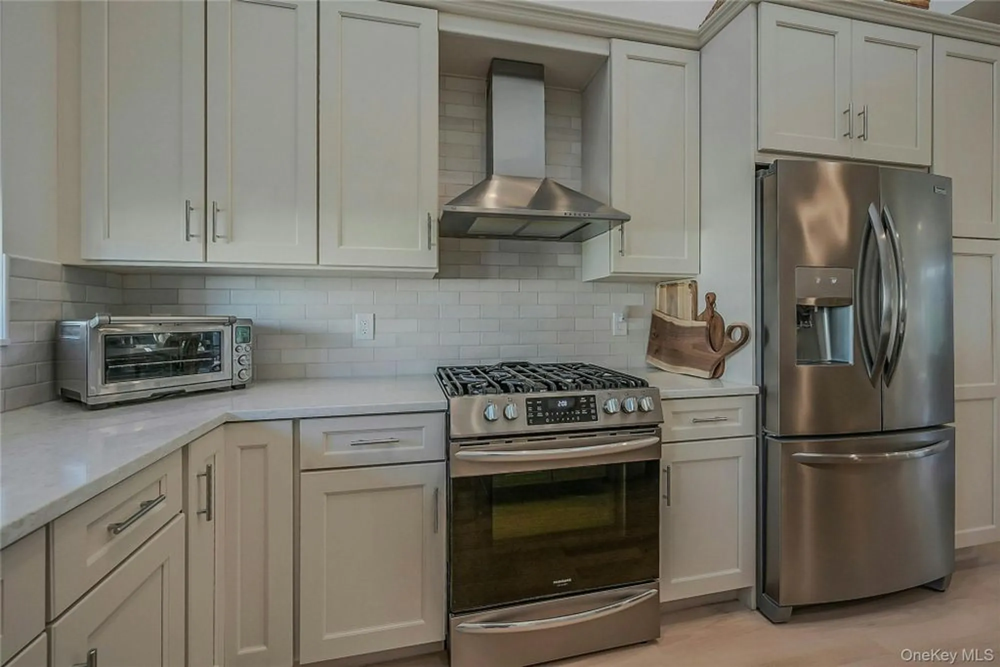 Property Slideshow image 8 of 49 | 134 halley dr, Center Moriches, NY, 11934