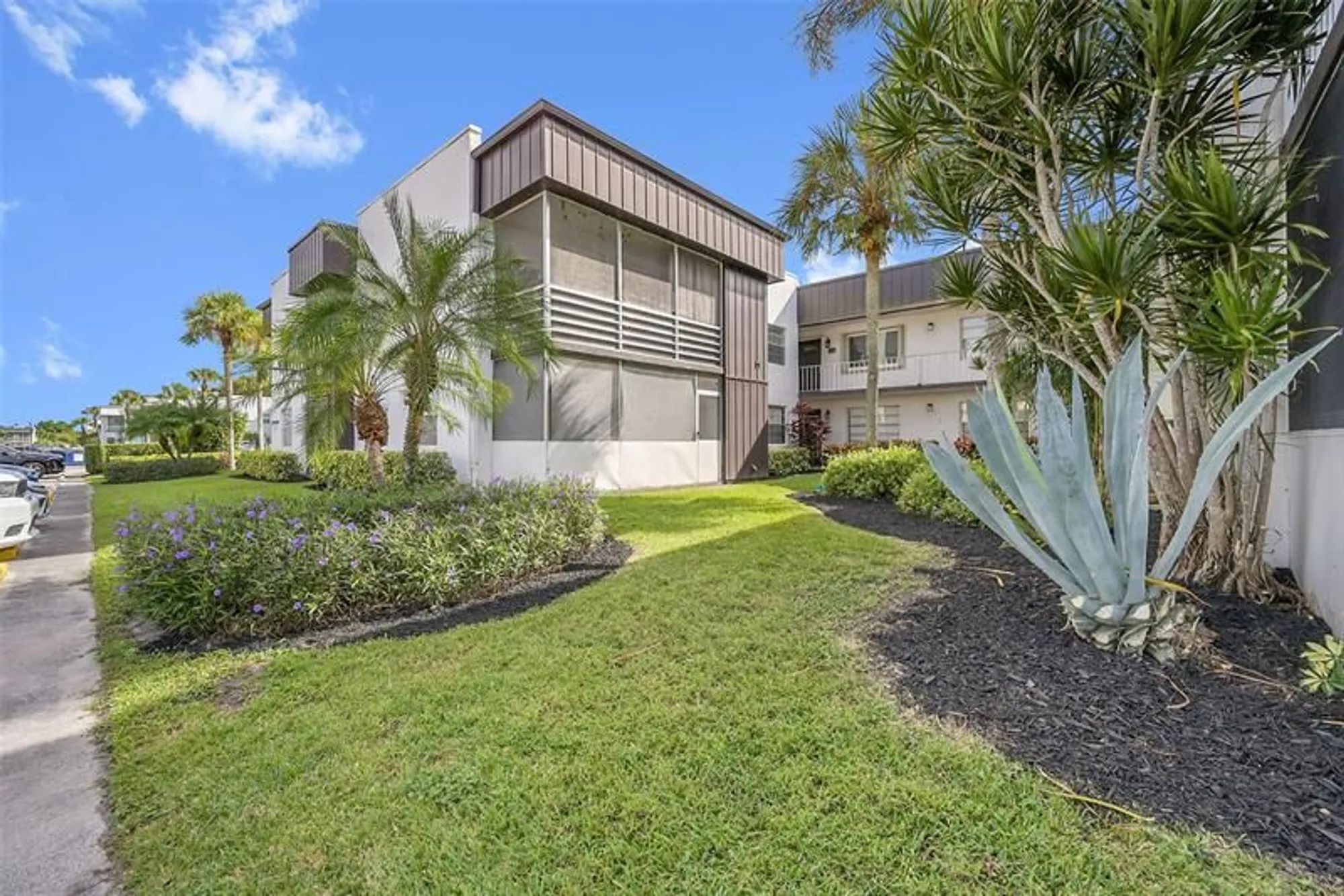 Property Slideshow image 18 of 23 | 964 normandy u u, Delray Beach, FL, 33484