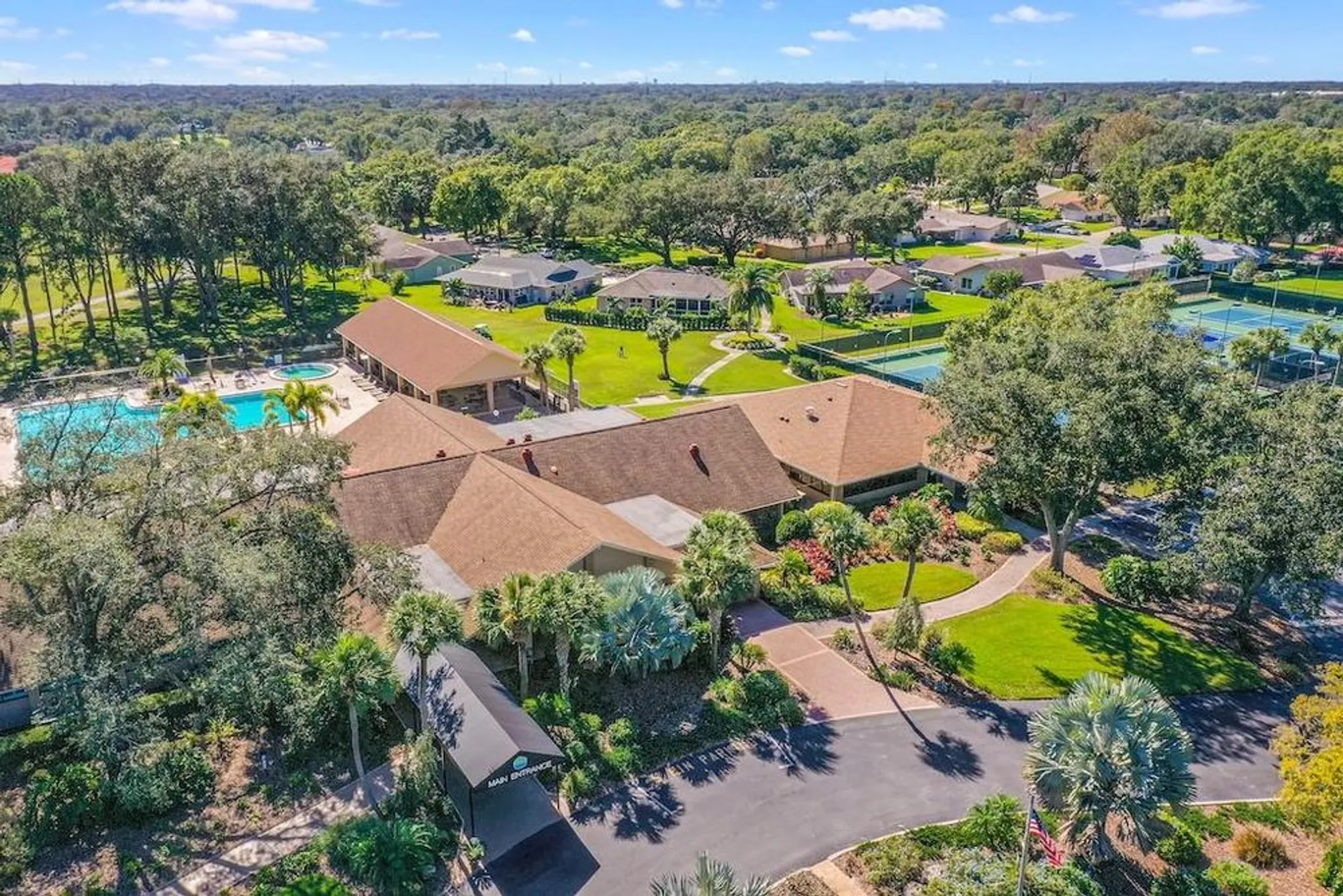 Property Slideshow image 45 of 79 | 3681 ridgemont ct, Palm Harbor, FL, 34684