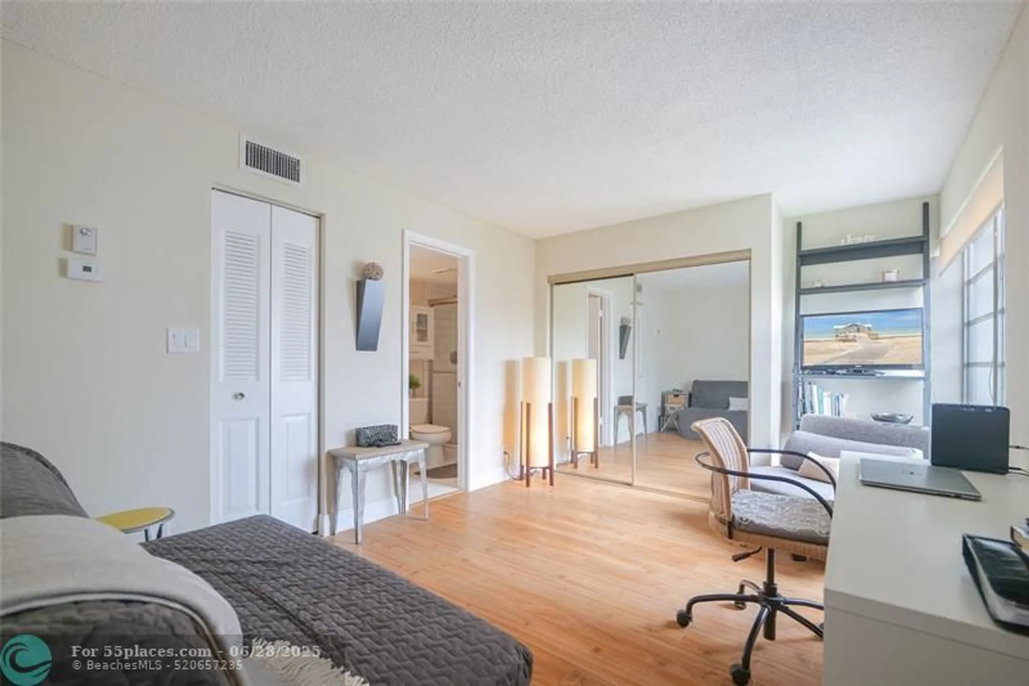 Property Slideshow image 20 of 57 | 3531 inverrary dr apt 407, Lauderhill, FL, 33319