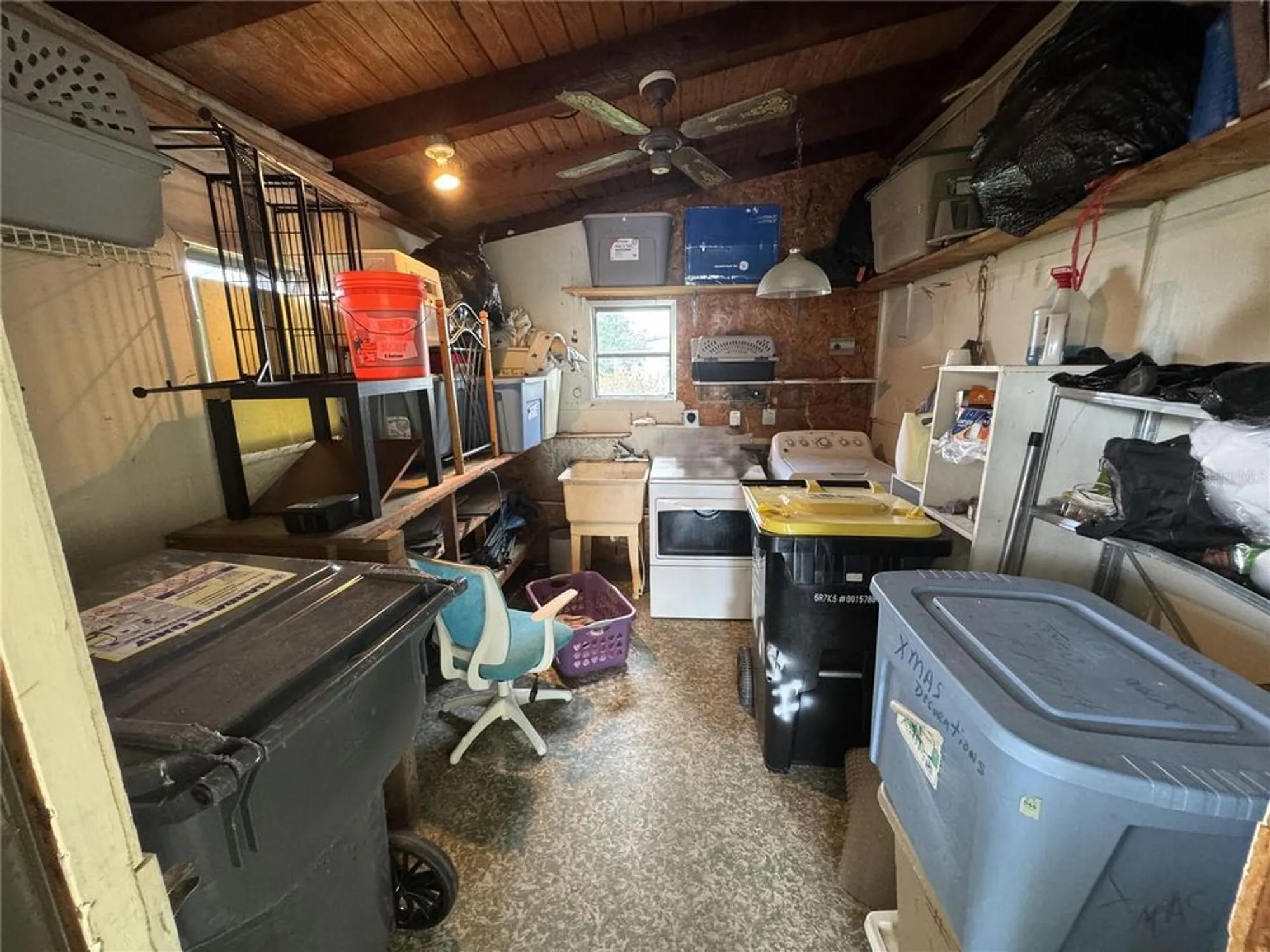 Property Slideshow image 14 of 42 | 4805 colonnades cir, Lakeland, FL, 33811