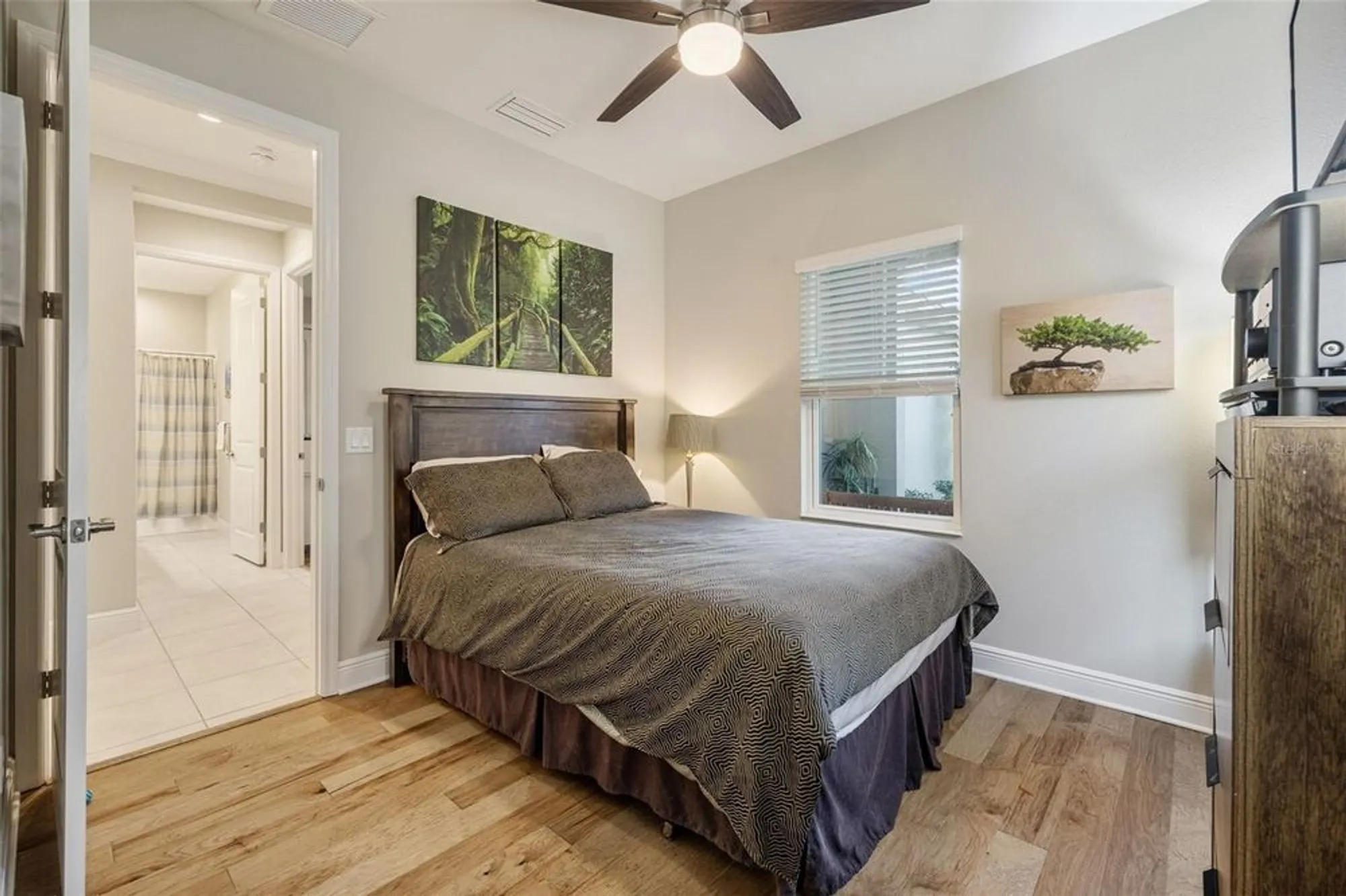 Property Slideshow image 27 of 54 | 3102 sky blue cv, Bradenton, FL, 34211