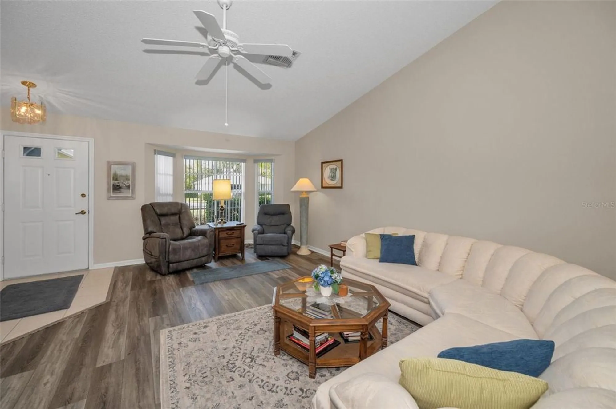 Property Slideshow image 13 of 100 | 1136 almondwood dr, Trinity, FL, 34655