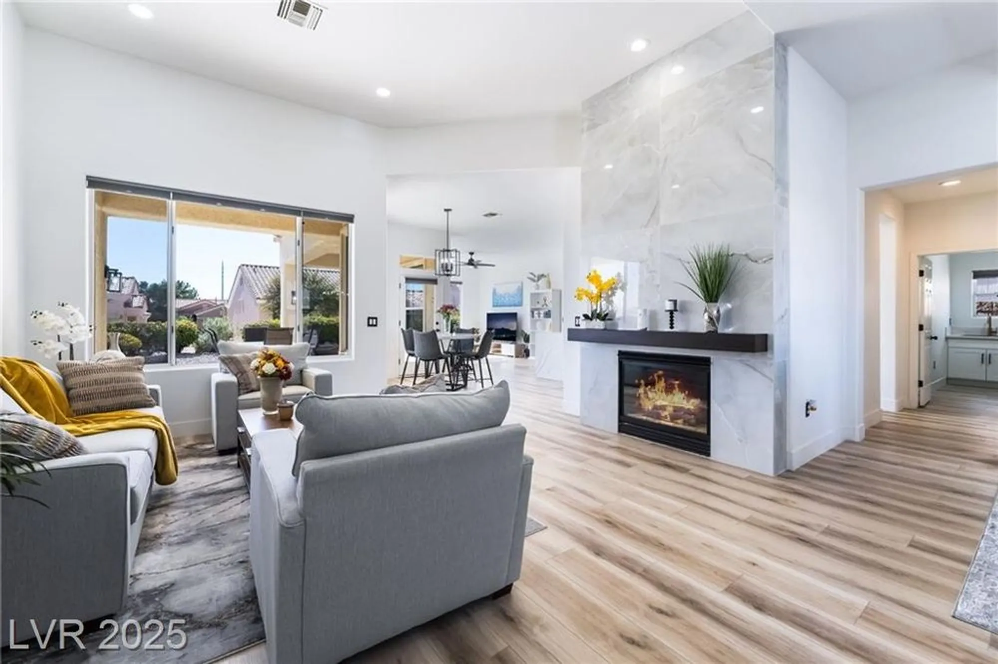 Property Slideshow image 12 of 42 | 10805 clarion ln, Las Vegas, NV, 89134