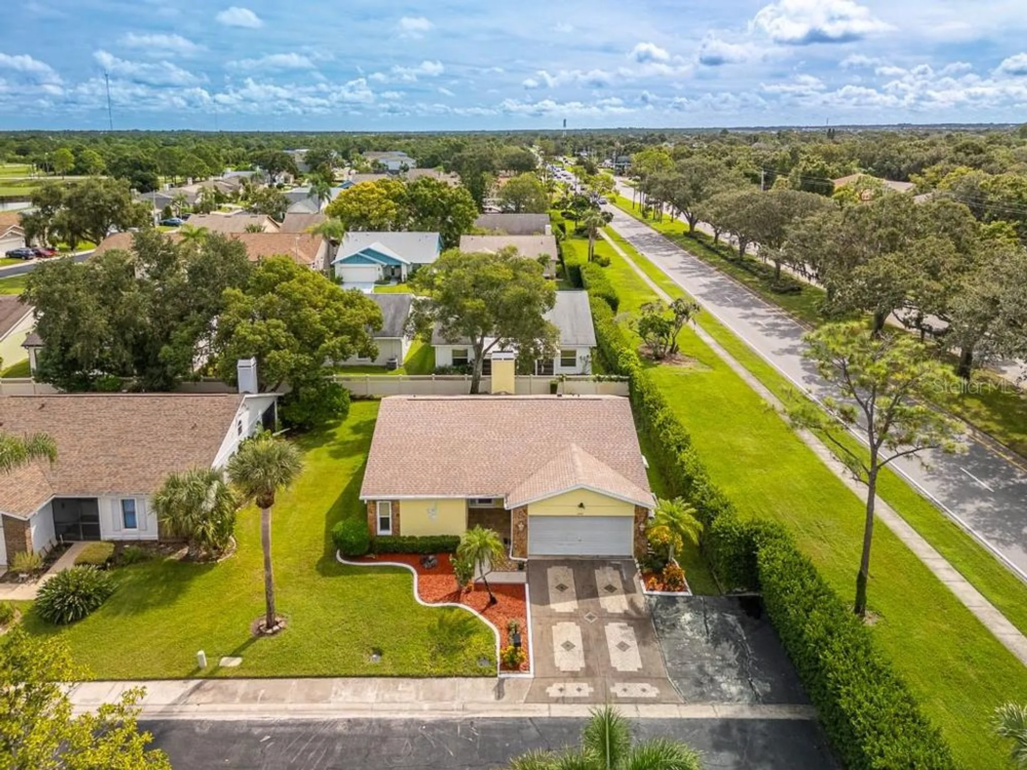 Property Slideshow image 27 of 54 | 13110 elgar pl, Riverview, FL, 33579