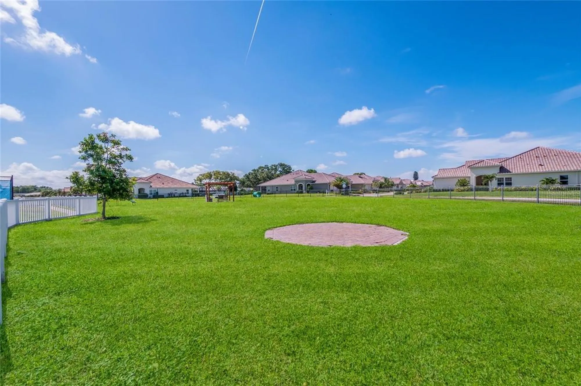 Property Slideshow image 46 of 50 | 7105 vista bella dr, Bradenton, FL, 34209