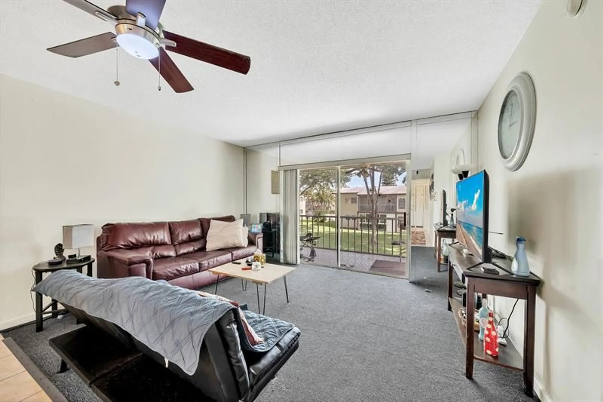 Property Slideshow image 20 of 45 | 7600 nw 5th ct apt 202, Margate, FL, 33063