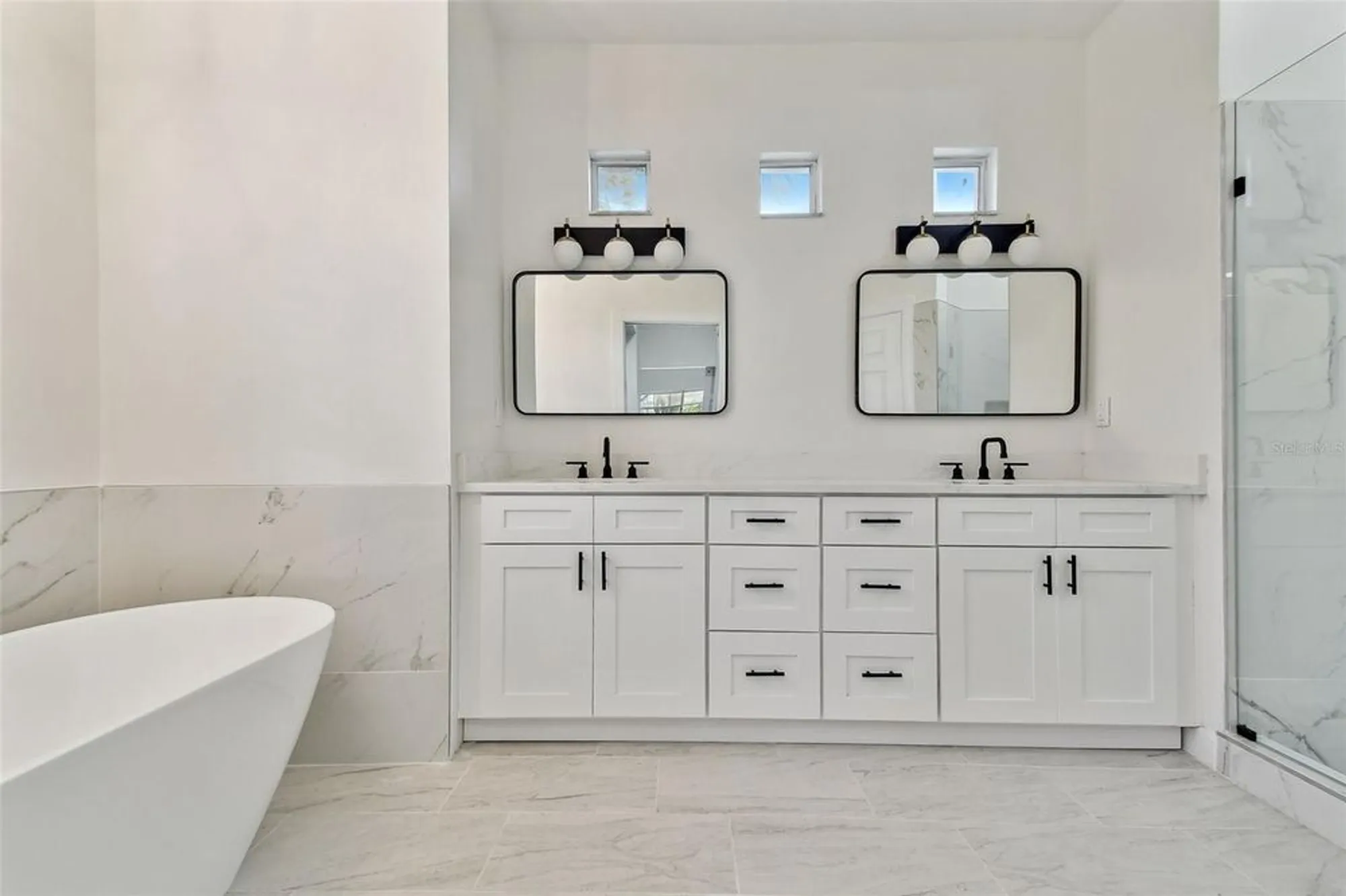 Property Slideshow image 28 of 84 | 13792 long lake ln, Port Charlotte, FL, 33953