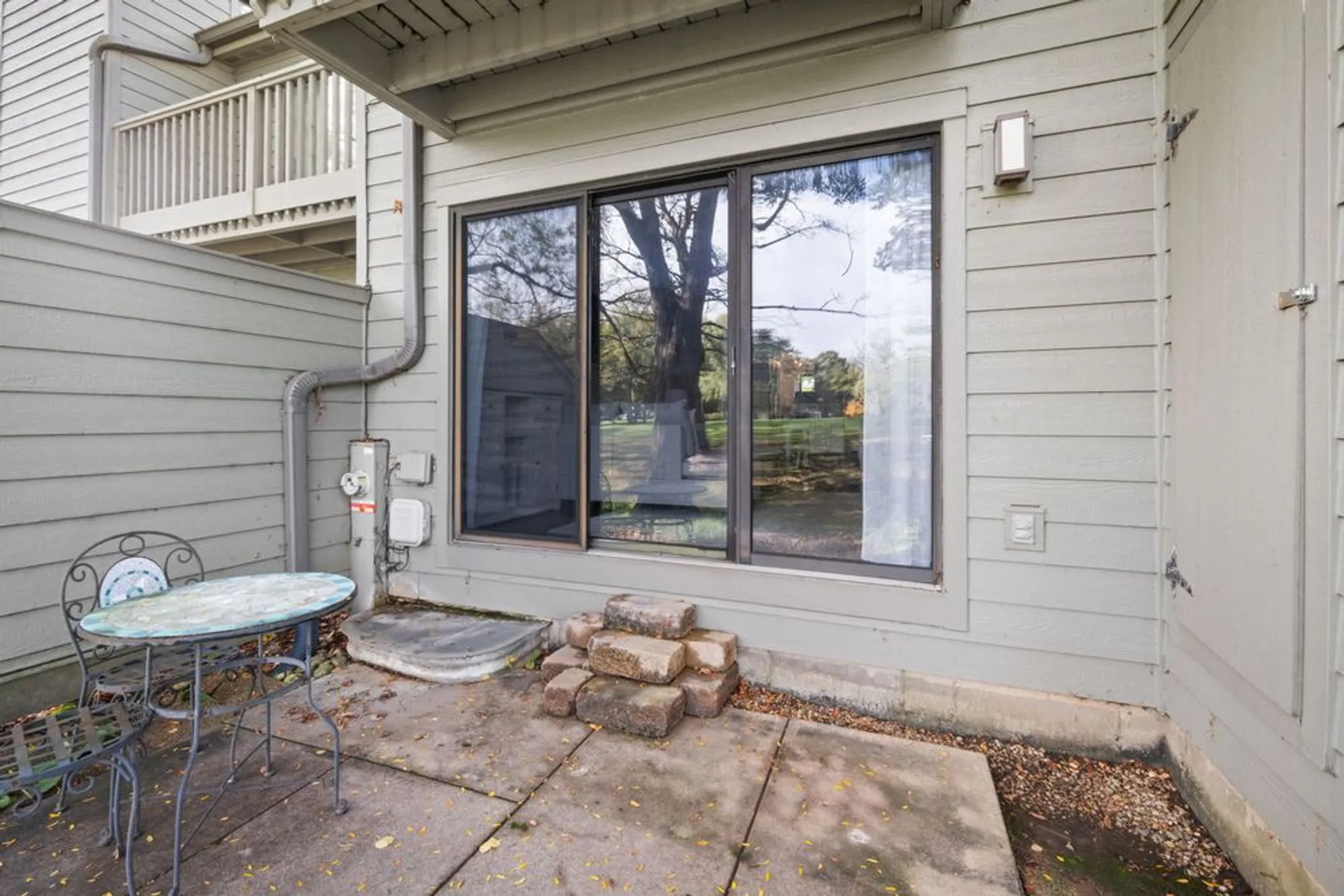 Property Slideshow image 24 of 31 | 429 valley view rd, Lake Barrington, IL, 60010