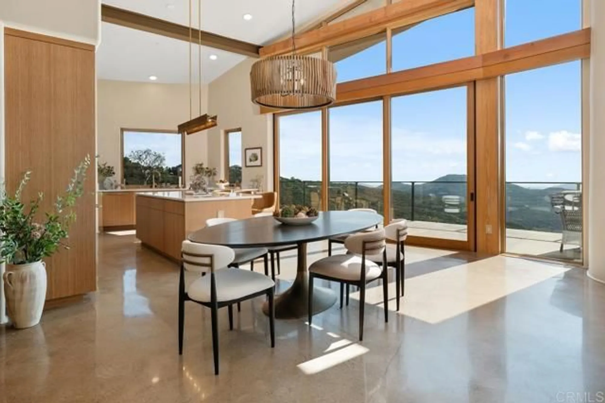 Property Slideshow image 16 of 57 | 10027 tall oak dr, Escondido, CA, 92026