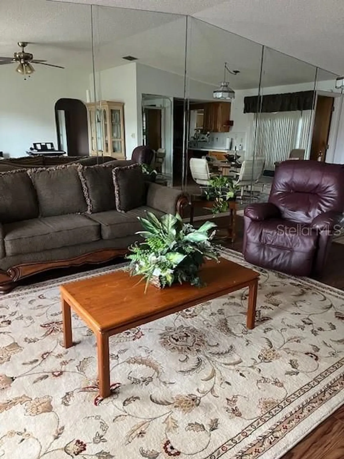 Property Slideshow image 2 of 8 | 3718 thunderbird hill cir, Sebring, FL, 33872