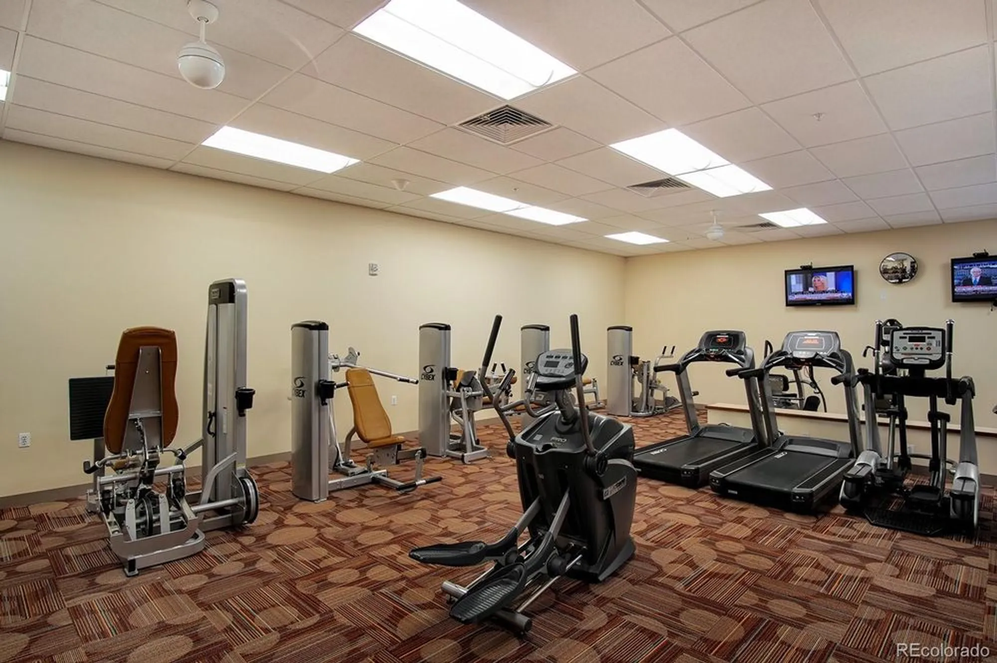 Property Slideshow image 37 of 43 | 13890 e marina dr 606, Aurora, CO, 80014