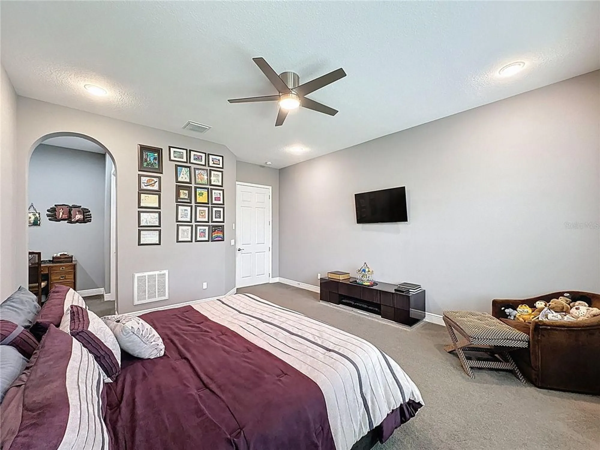 Property Slideshow image 38 of 97 | 107 balmy coast rd, Groveland, FL, 34736