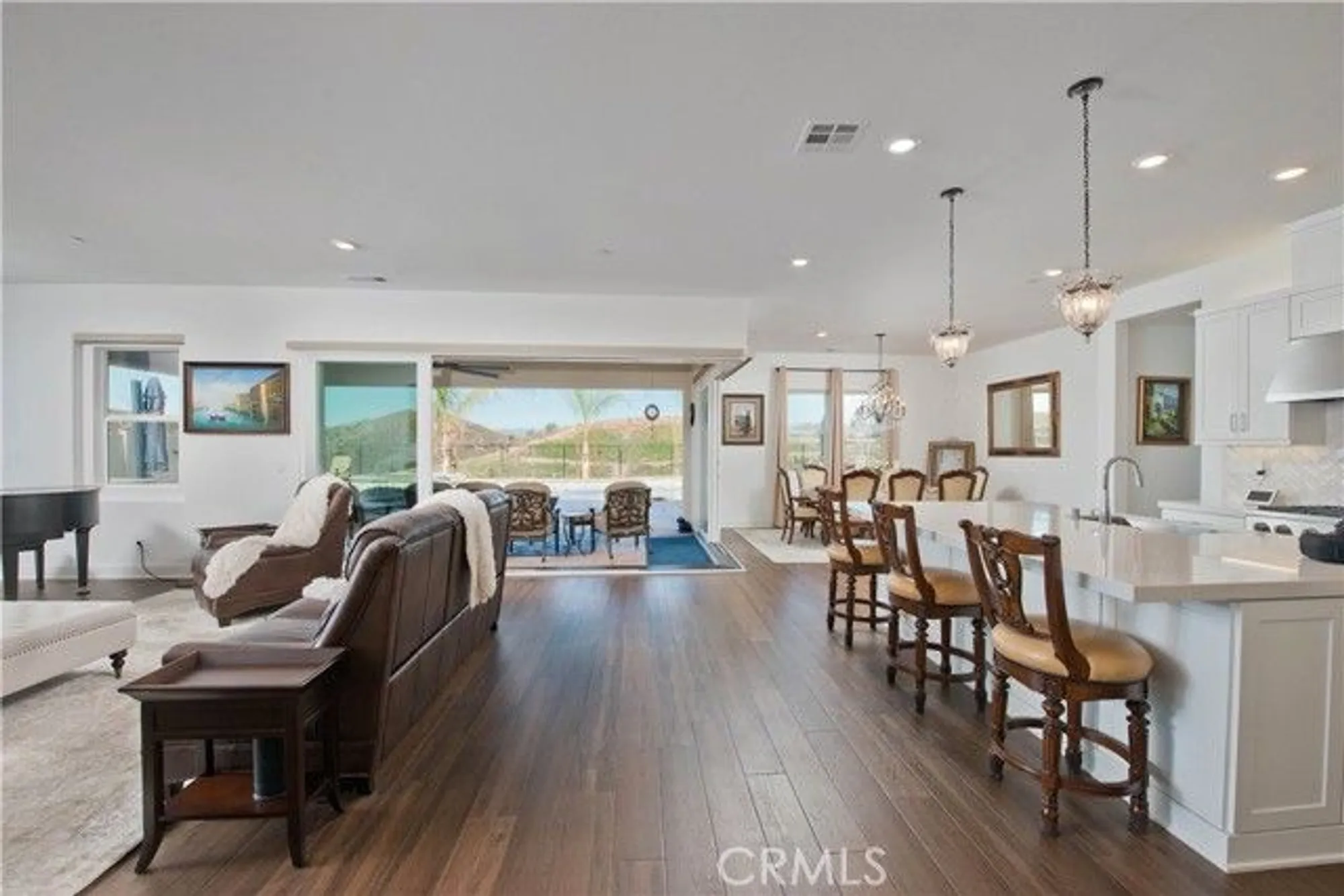 Property Slideshow image 7 of 55 | 29595 paseo guijarro, Valencia, CA, 91354