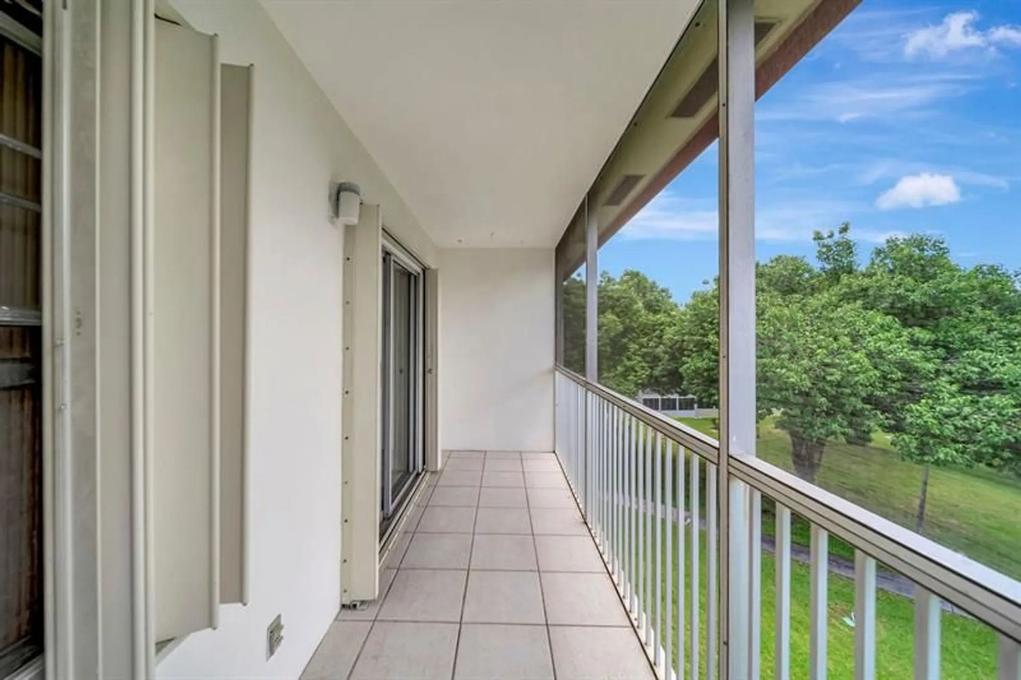 Property Slideshow image 51 of 56 | 13250 sw 7th ct apt 402l, Pembroke Pines, FL, 33027
