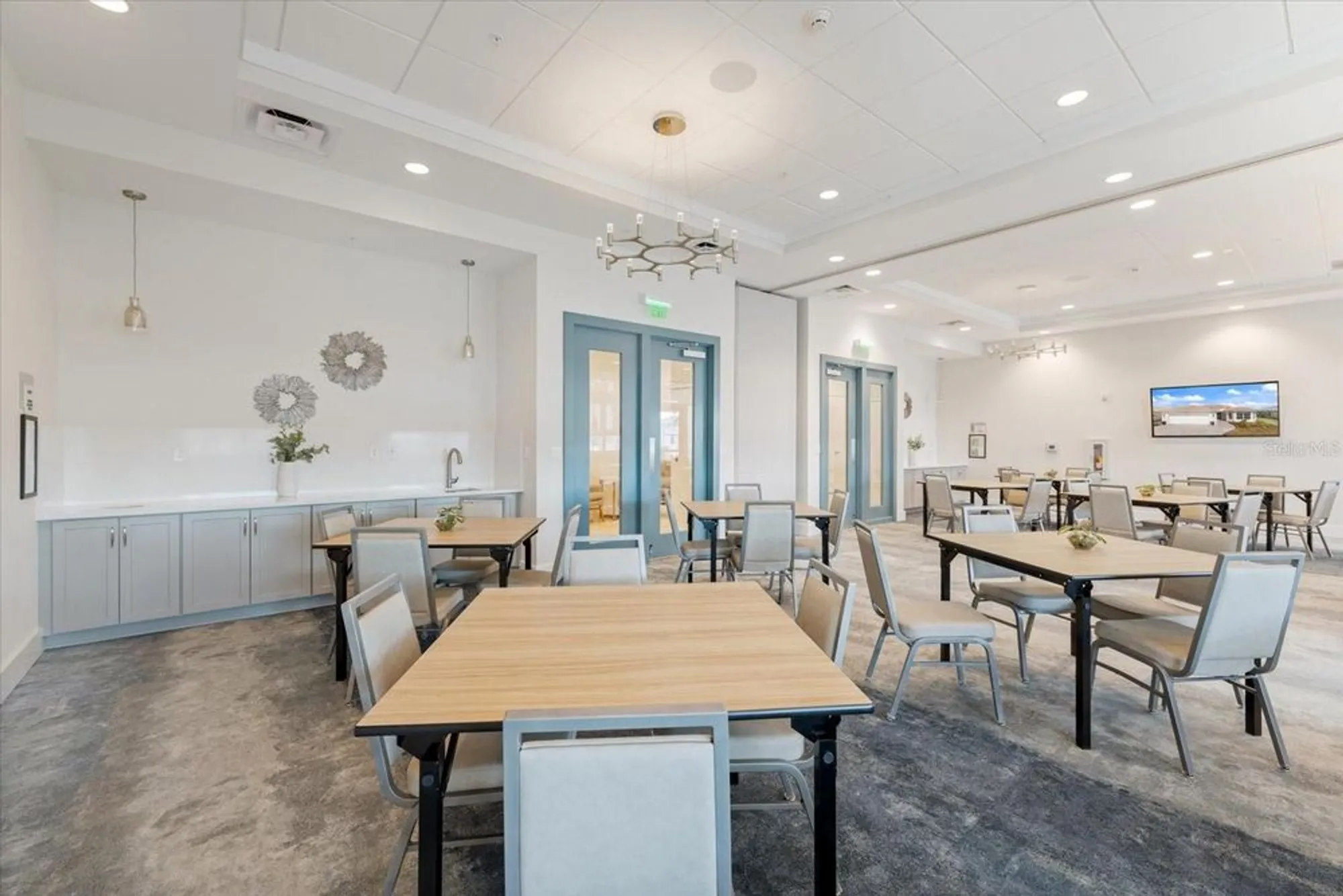 Property Slideshow image 73 of 92 | 10240 beach dune dr, Englewood, FL, 34223