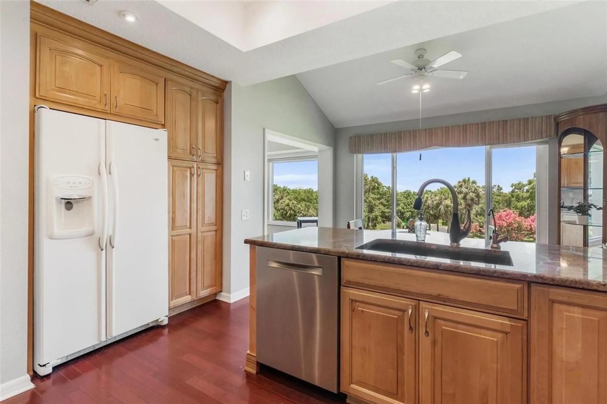 Property Slideshow image 15 of 53 | 6048 topsail rd, Lady Lake, FL, 32159
