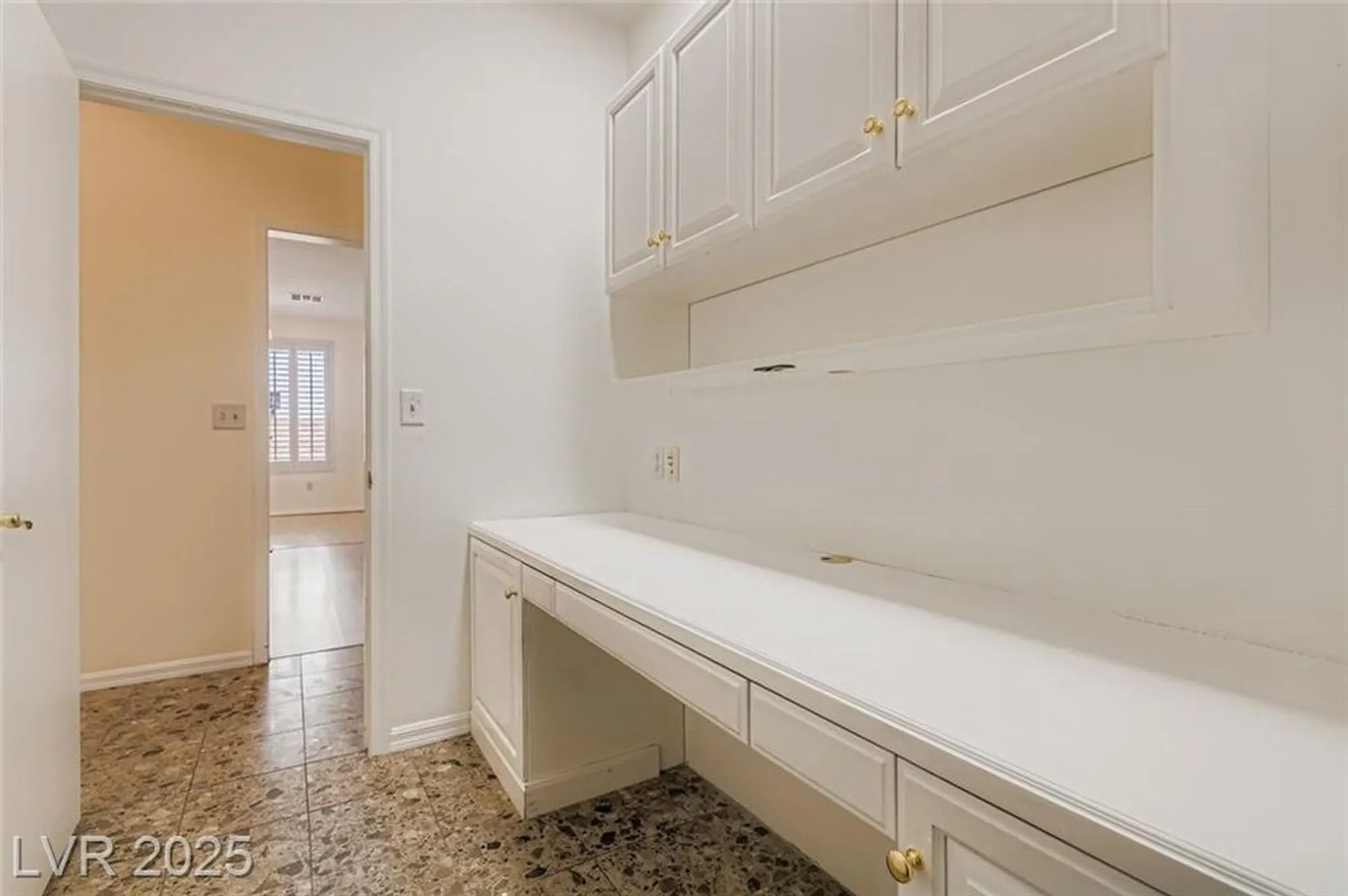 Property Slideshow image 24 of 37 | 10554 sopra ct, Las Vegas, NV, 89135