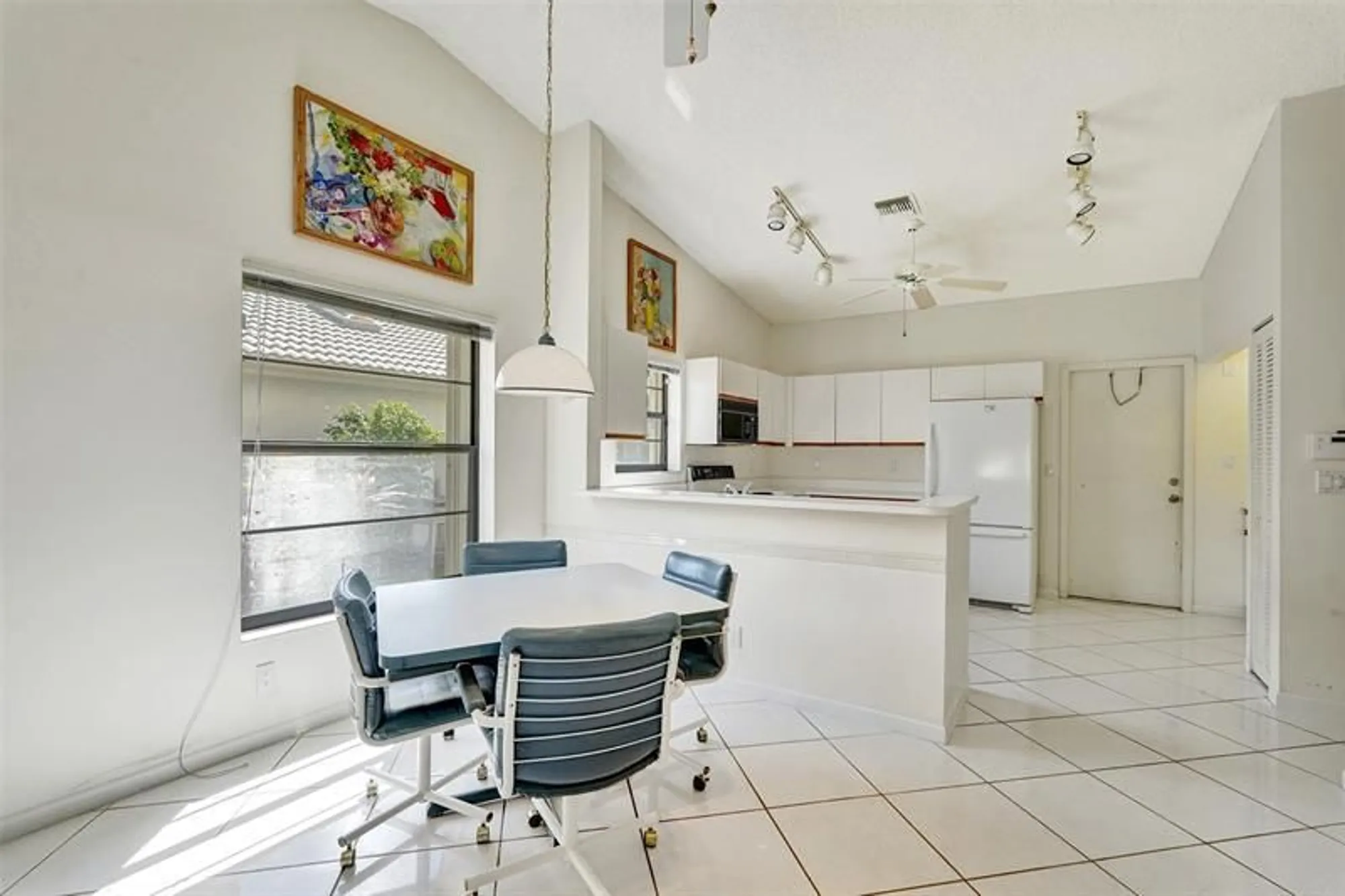 Property Slideshow image 15 of 33 | 8860 boatswain dr, Boynton Beach, FL, 33436