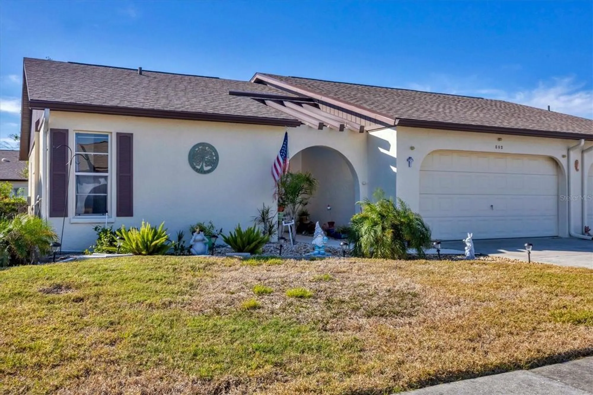 Property Slideshow image 5 of 64 | 603 chestnut ln # 90, Englewood, FL, 34223