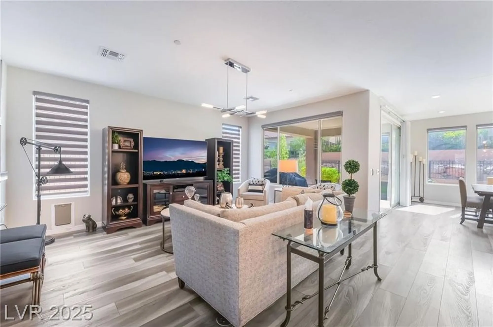 Property Slideshow image 7 of 44 | 15 arid crest ave, Henderson, NV, 89011