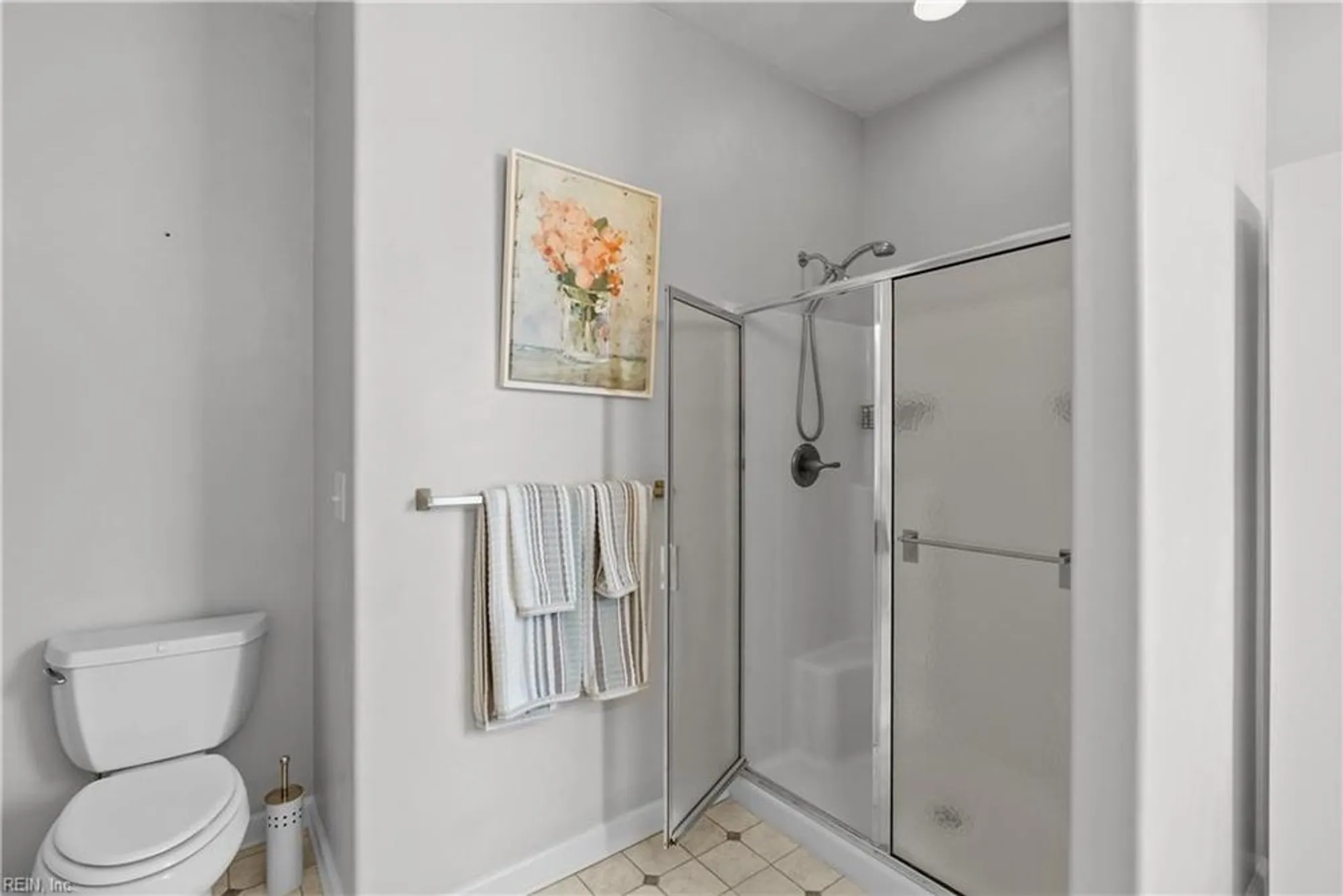 Property Slideshow image 16 of 41 | 3532 winding trail cir, Virginia Beach, VA, 23456