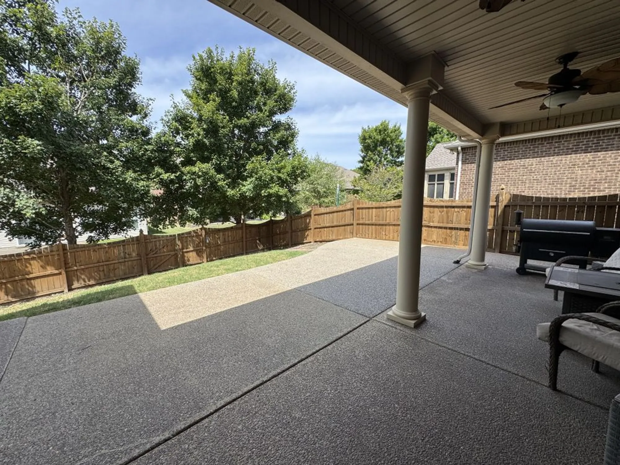 Property Slideshow image 34 of 39 | 609 saddlestone dr, Lebanon, TN, 37090