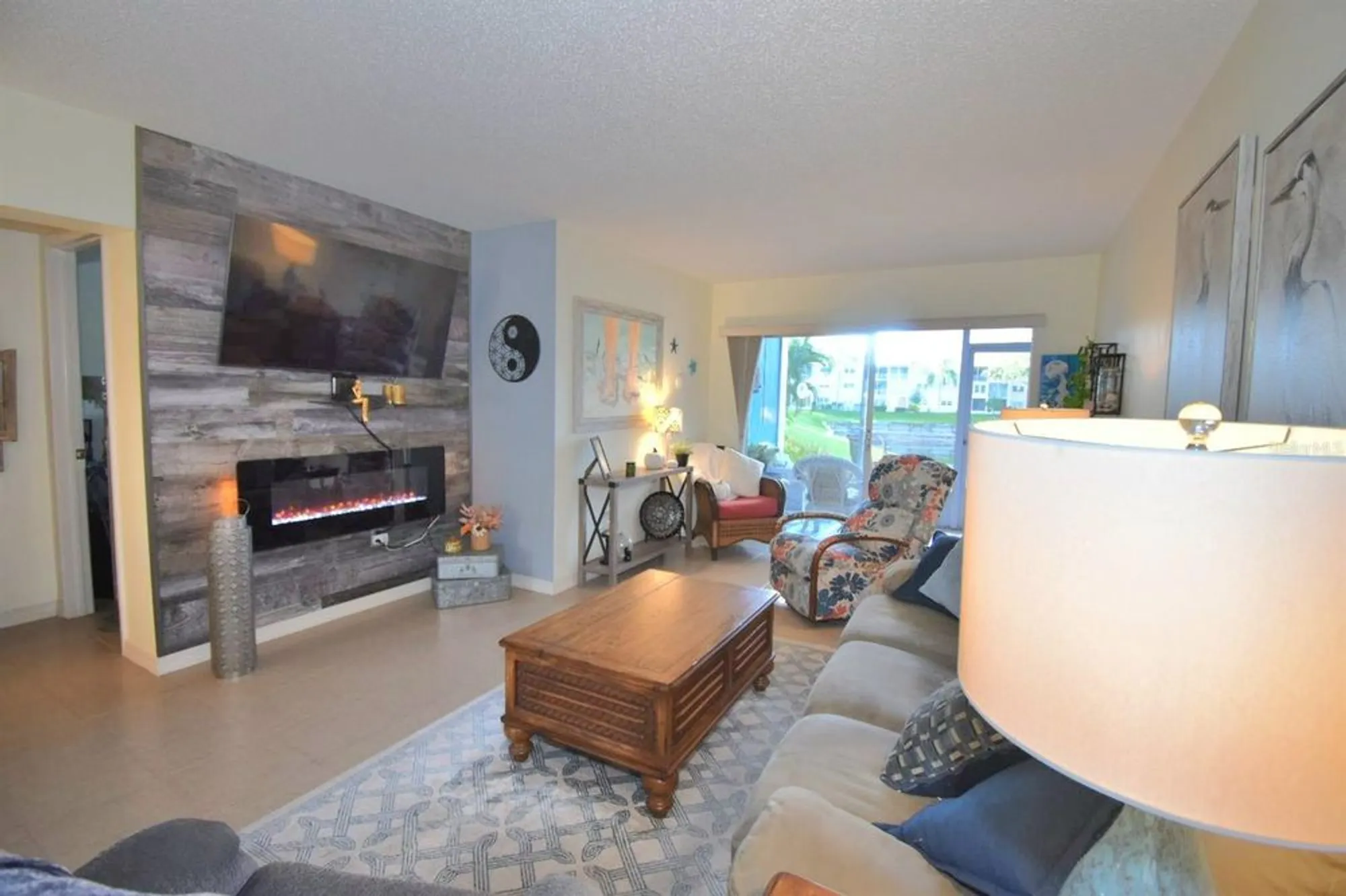 Property Slideshow image 13 of 30 | 948 virginia st apt 107, Dunedin, FL, 34698