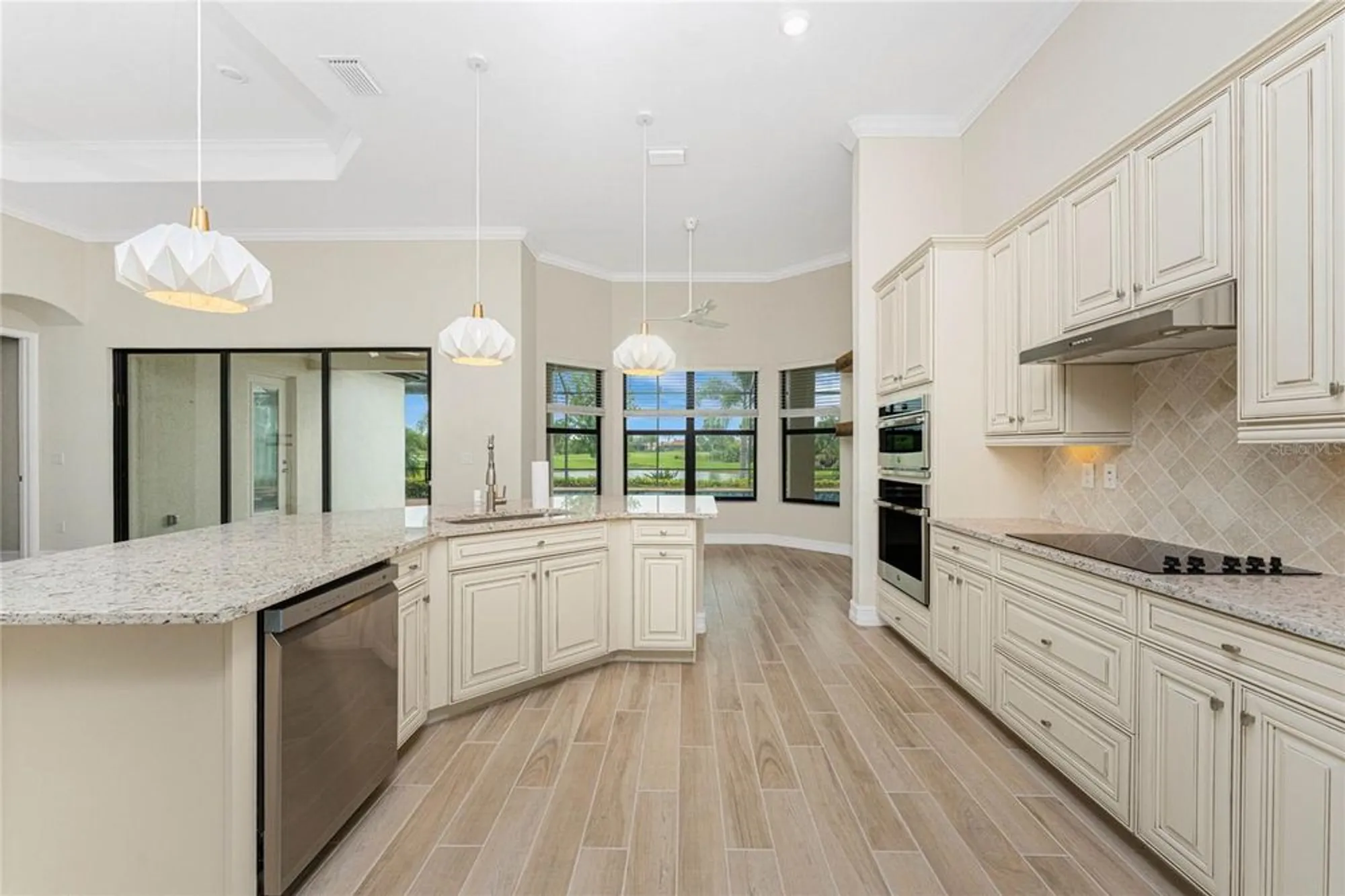 Property Slideshow image 11 of 94 | 10817 whisk fern dr, Venice, FL, 34293