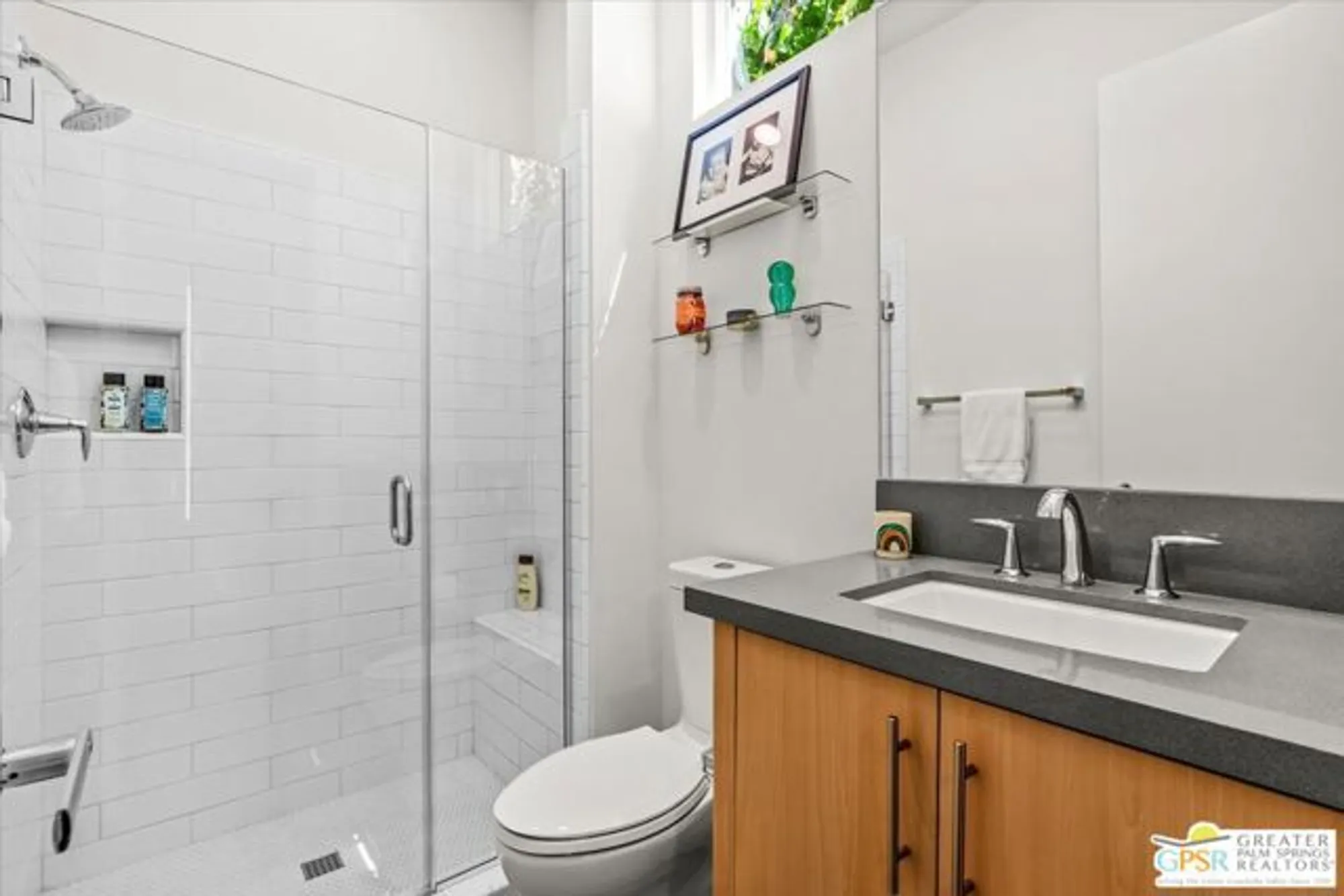 Property Slideshow image 23 of 55 | 4201 amber ln, Palm Springs, CA, 92262