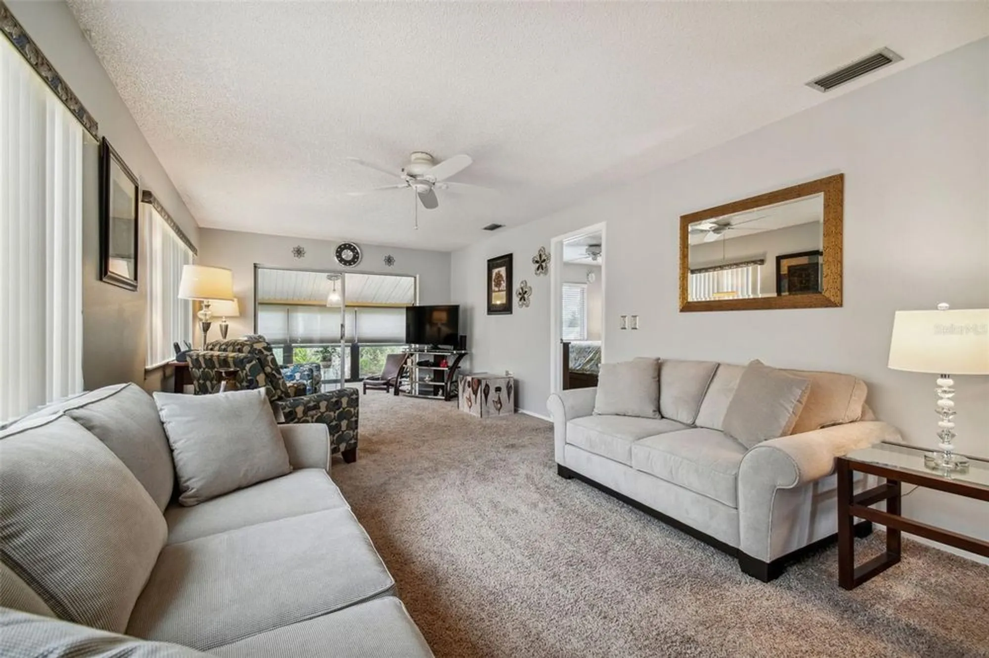 Property Slideshow image 27 of 46 | 4028 davit dr # 4028, New Port Richey, FL, 34652
