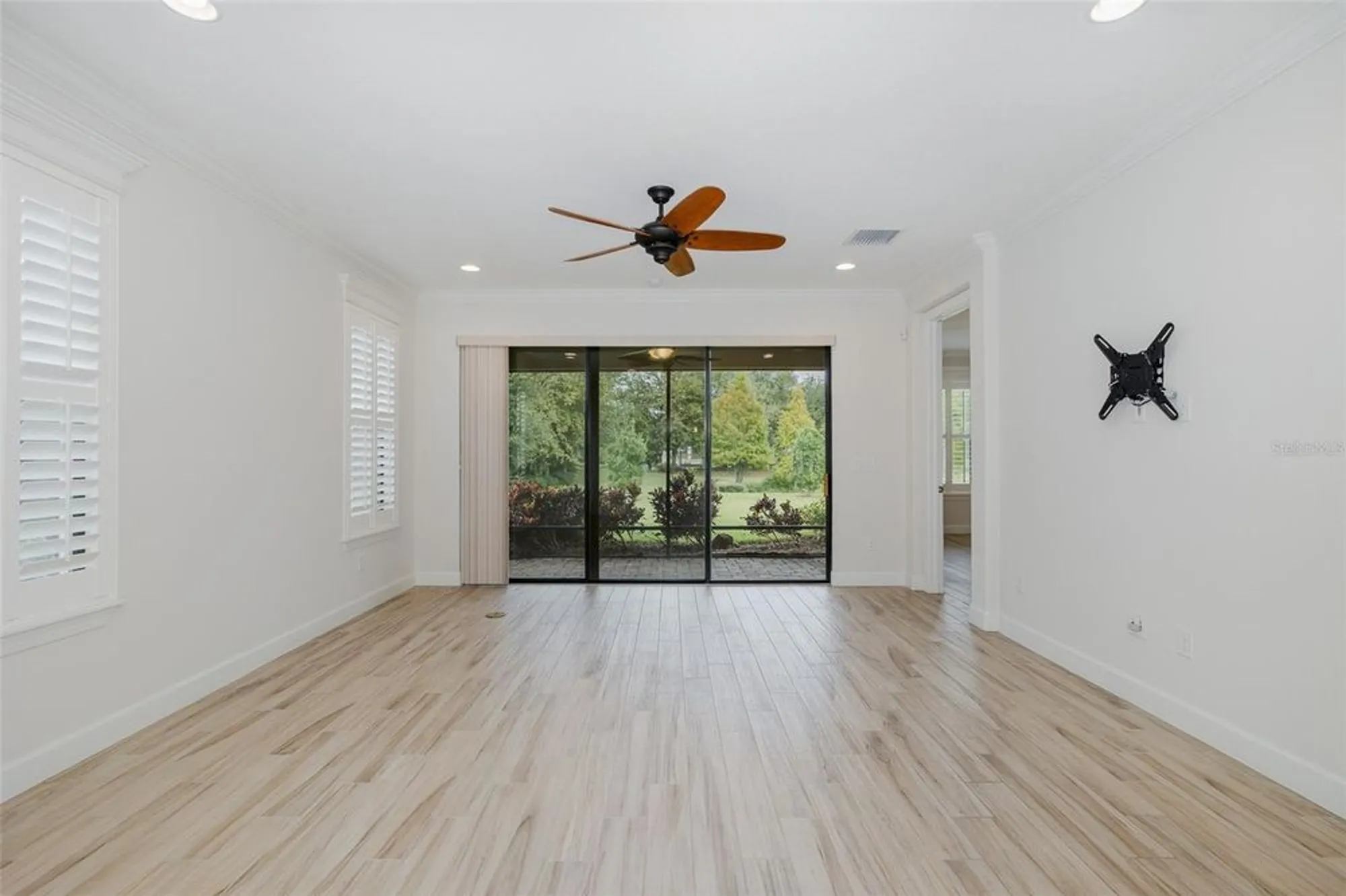 Property Slideshow image 11 of 100 | 11599 callisia dr, Odessa, FL, 33556
