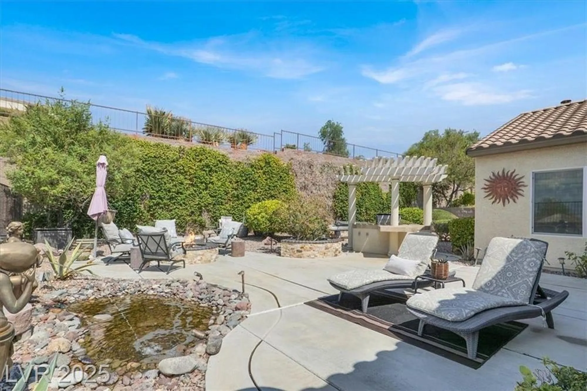 Property Slideshow image 22 of 68 | 3048 brownbirds nest dr, Henderson, NV, 89052