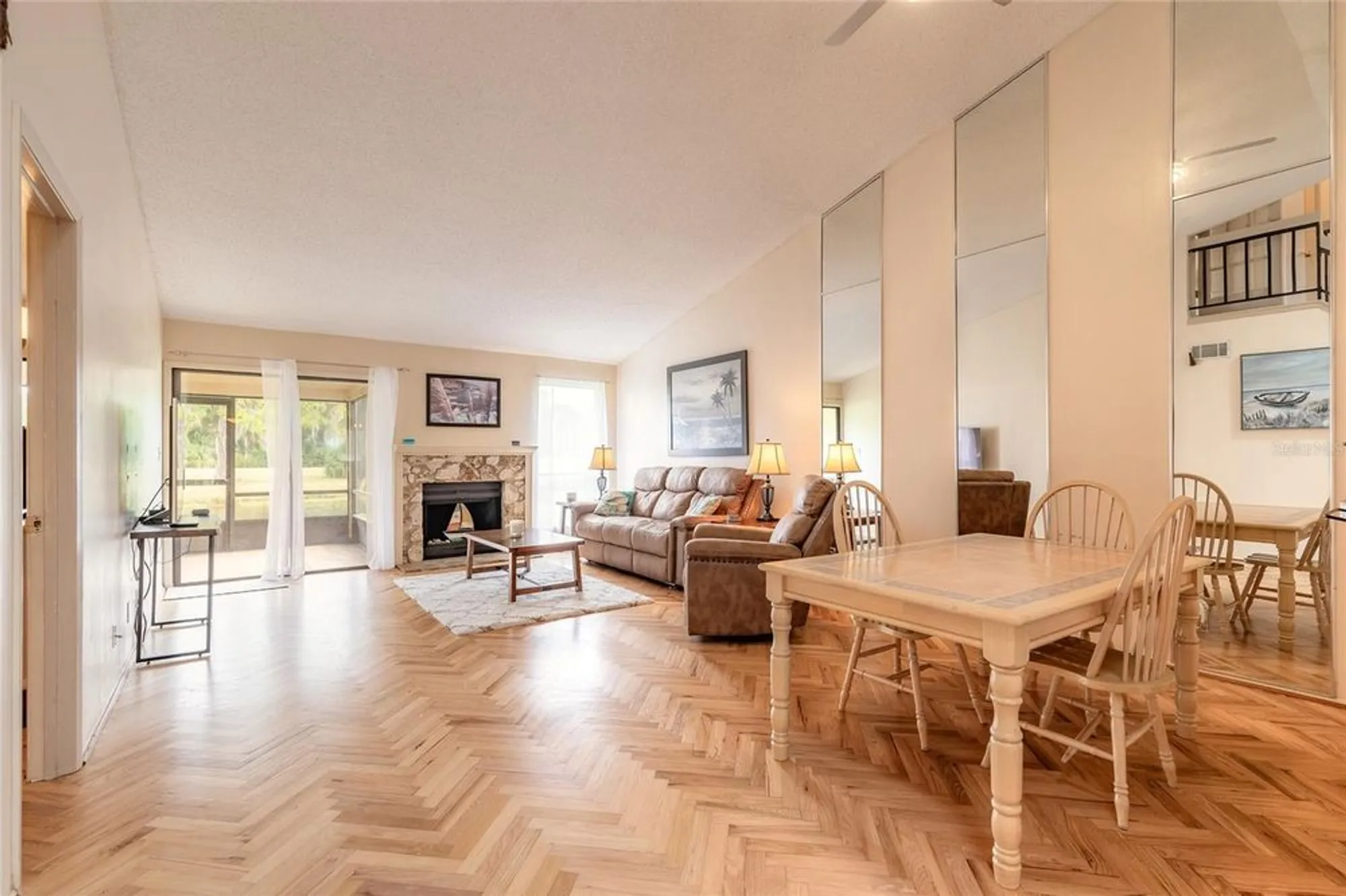 Property Slideshow image 13 of 43 | 221 surf scooter dr, Daytona Beach, FL, 32119