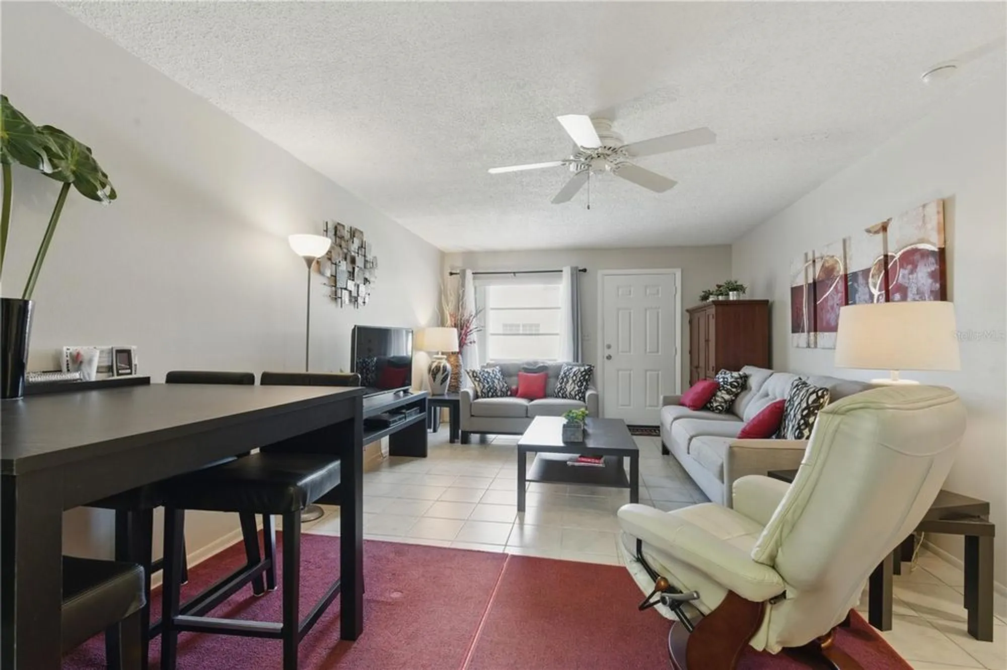 Property Slideshow image 3 of 36 | 858 cambridge ct # 858, Dunedin, FL, 34698