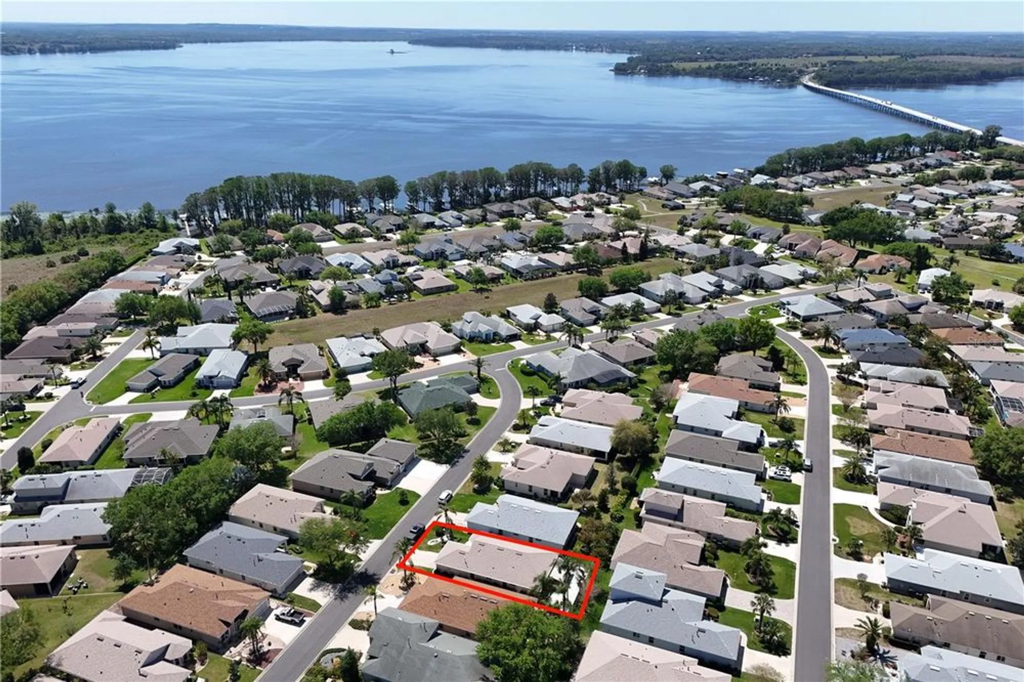 Property Slideshow image 25 of 49 | 5441 sea leopard st, Tavares, FL, 32778