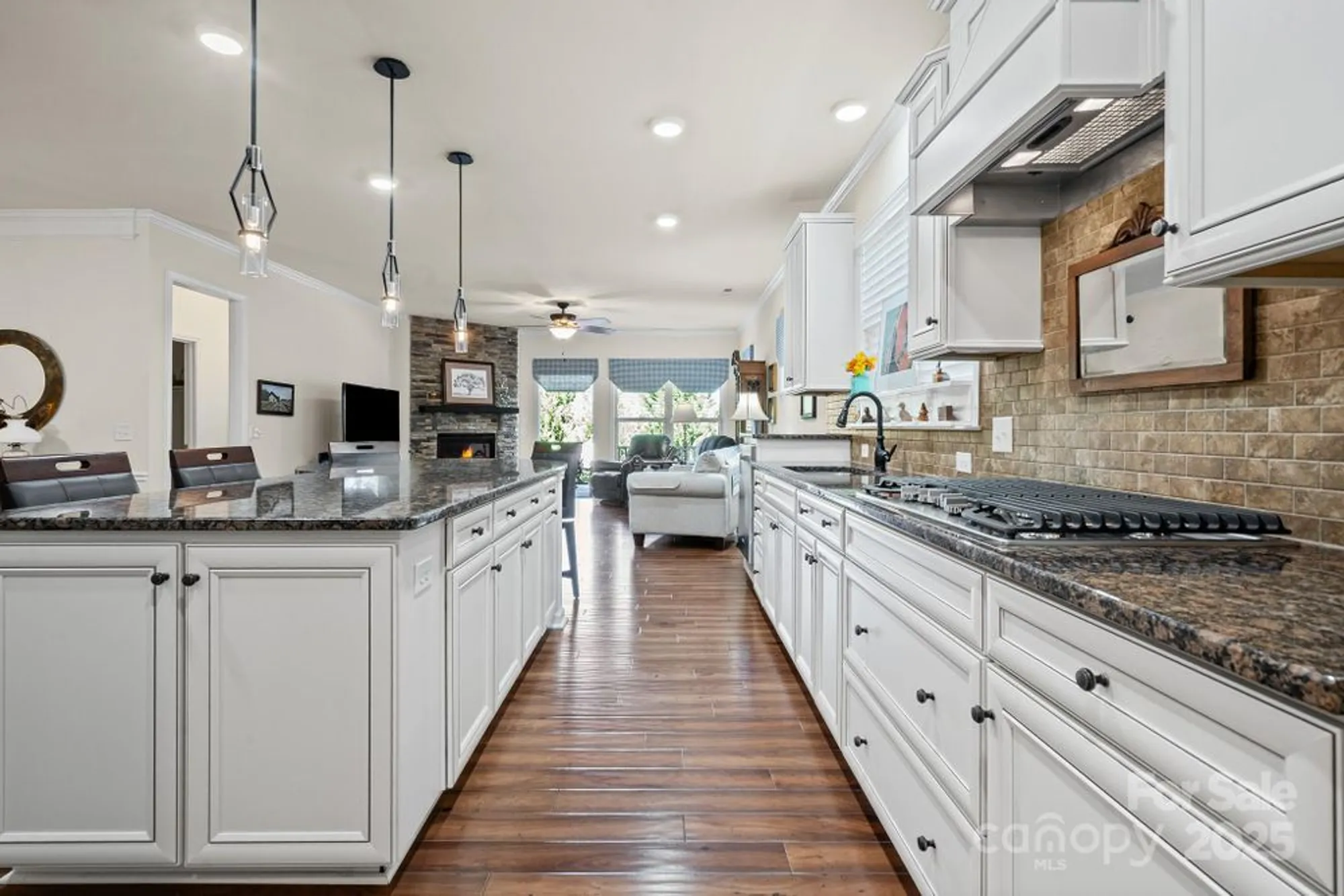 Property Slideshow image 12 of 44 | 673 birchway dr, Fort Mill, SC, 29715