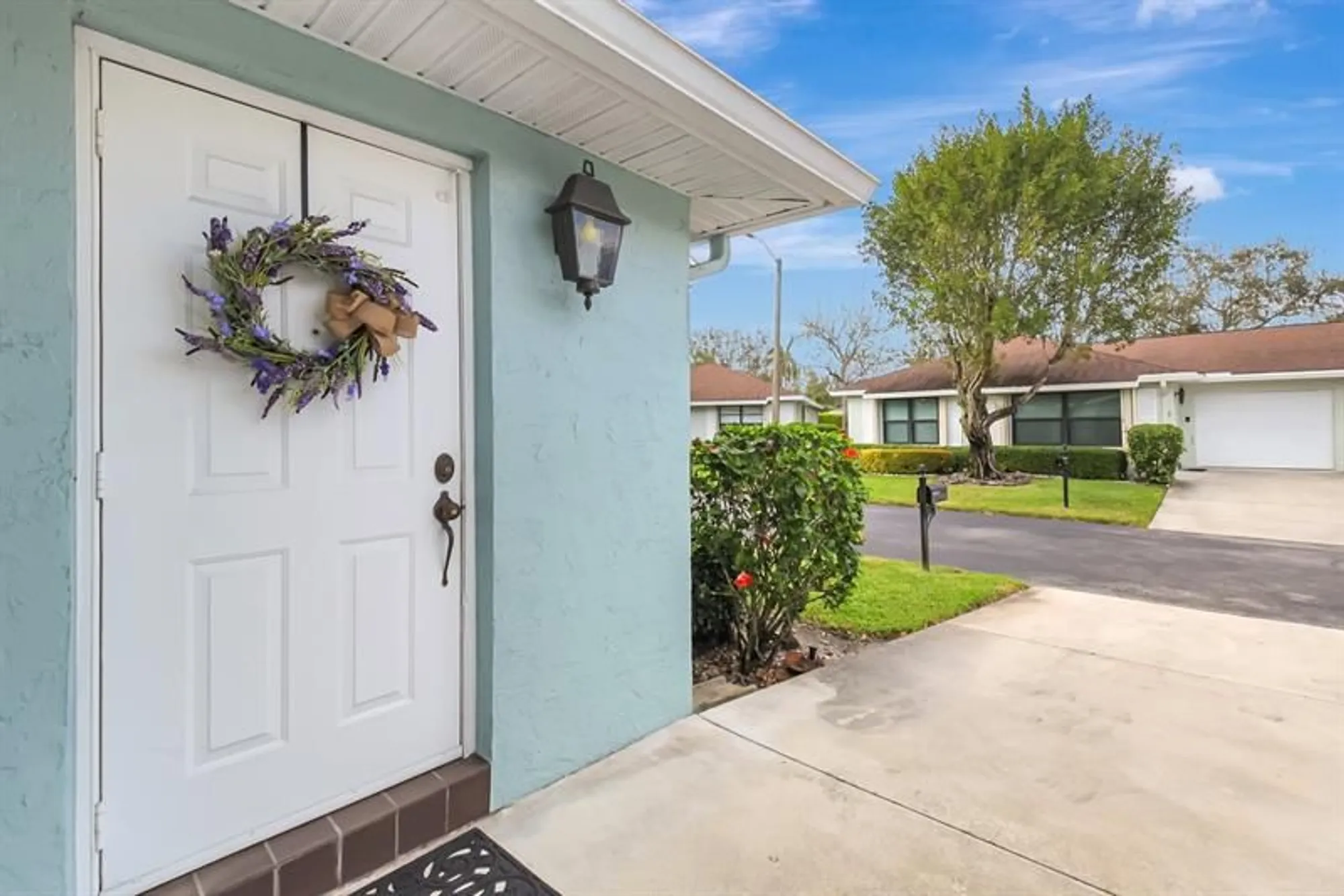 Property Slideshow image 6 of 66 | 9800 pecan tree dr b, Boynton Beach, FL, 33436