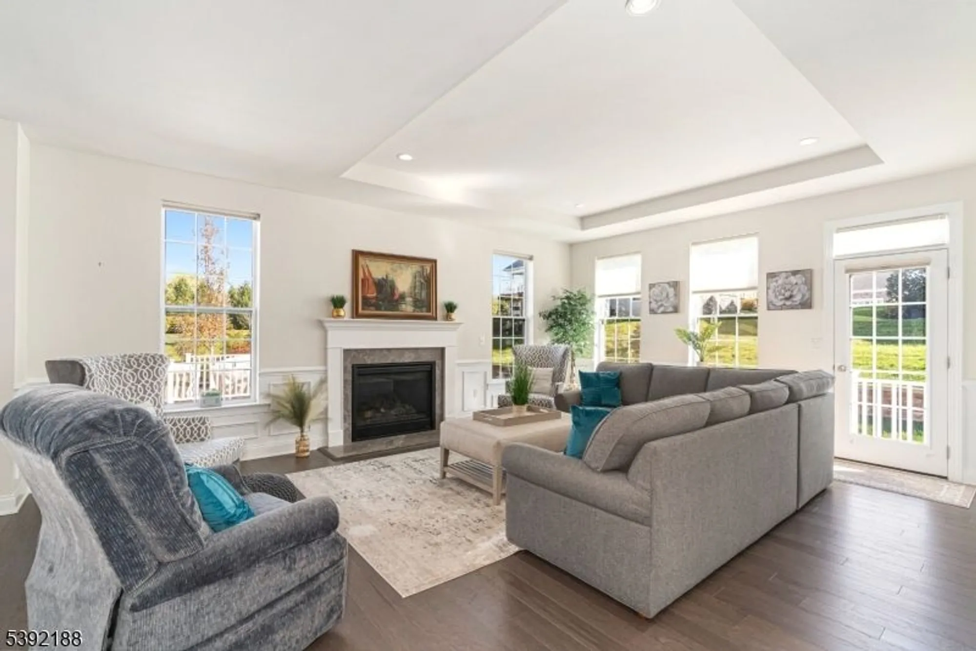 Property Slideshow image 10 of 27 | 9 van cleef dr, Whitehouse Station, NJ, 08889