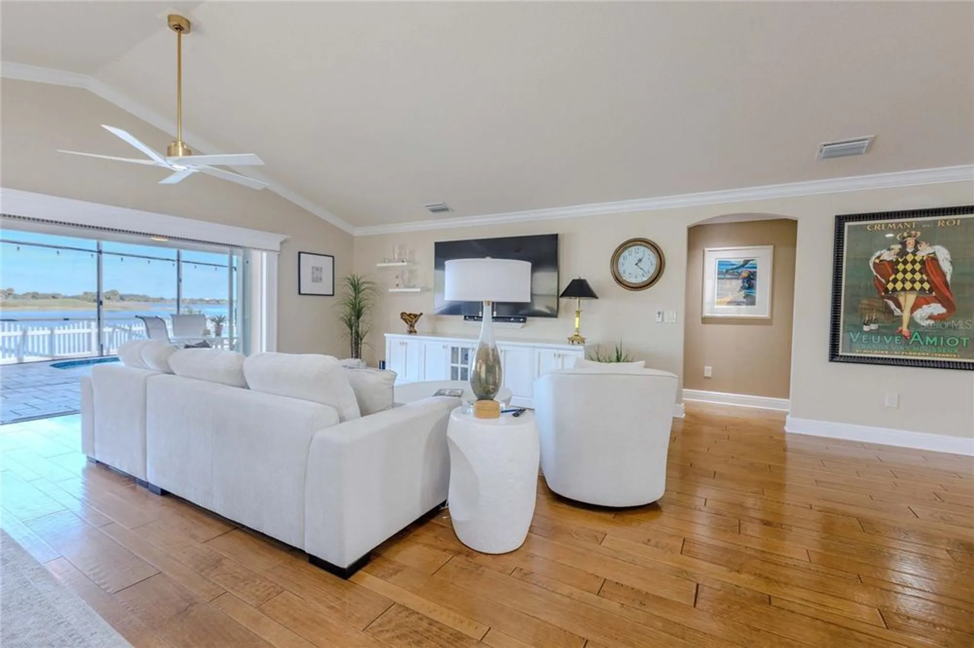 Property Slideshow image 12 of 86 | 1181 edgewater ln, The Villages, FL, 32162