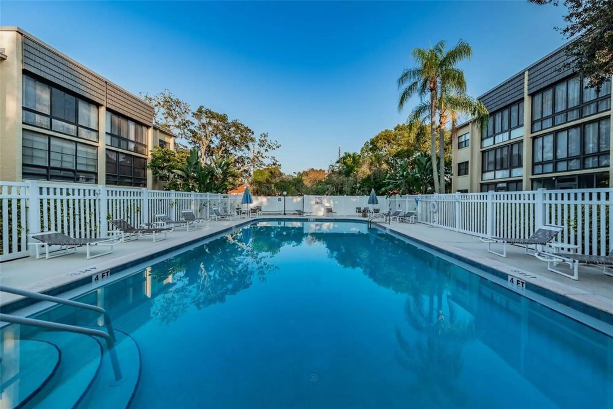 Property Slideshow image 47 of 49 | 14130 rosemary ln apt 3306, Largo, FL, 33774