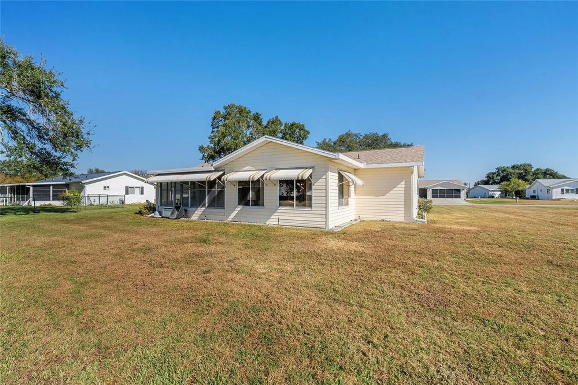 Property Slideshow image 36 of 50 | 17562 se 106th ave, Summerfield, FL, 34491