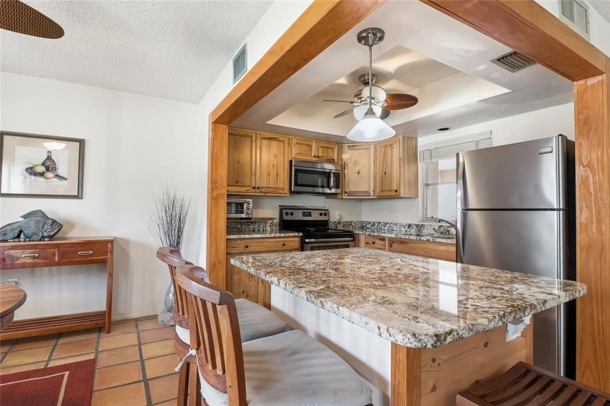 Property Slideshow image 6 of 39 | 2447 clubhouse cir 203, Sarasota, FL, 34232