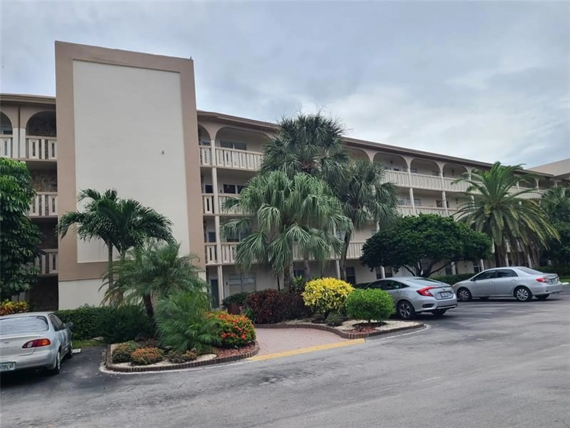 Property Slideshow image 1 of 59 | 3204 portofino pt l2, Coconut Creek, FL, 33066