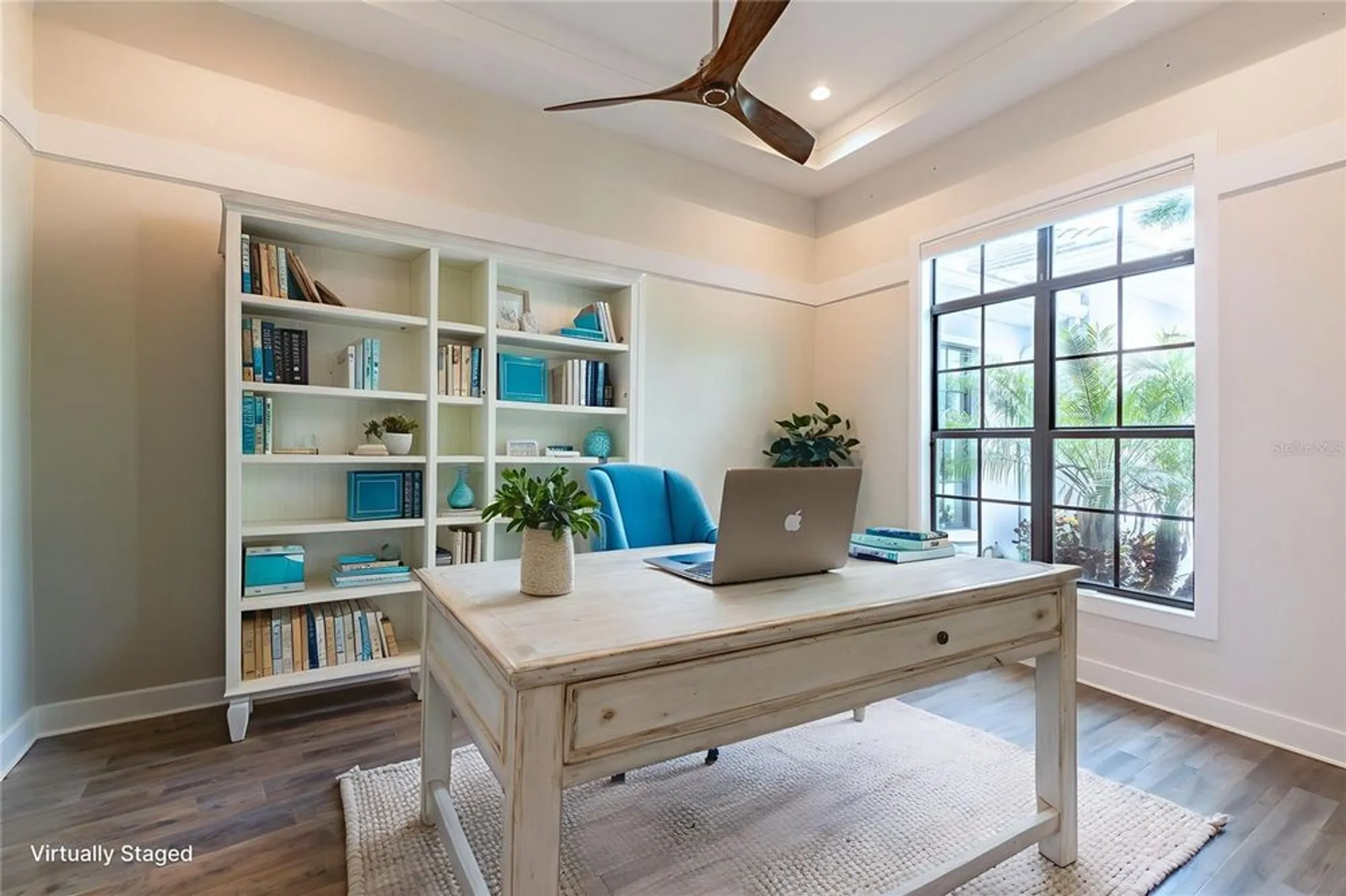 Property Slideshow image 20 of 63 | 5408 greenbrook dr, Sarasota, FL, 34238