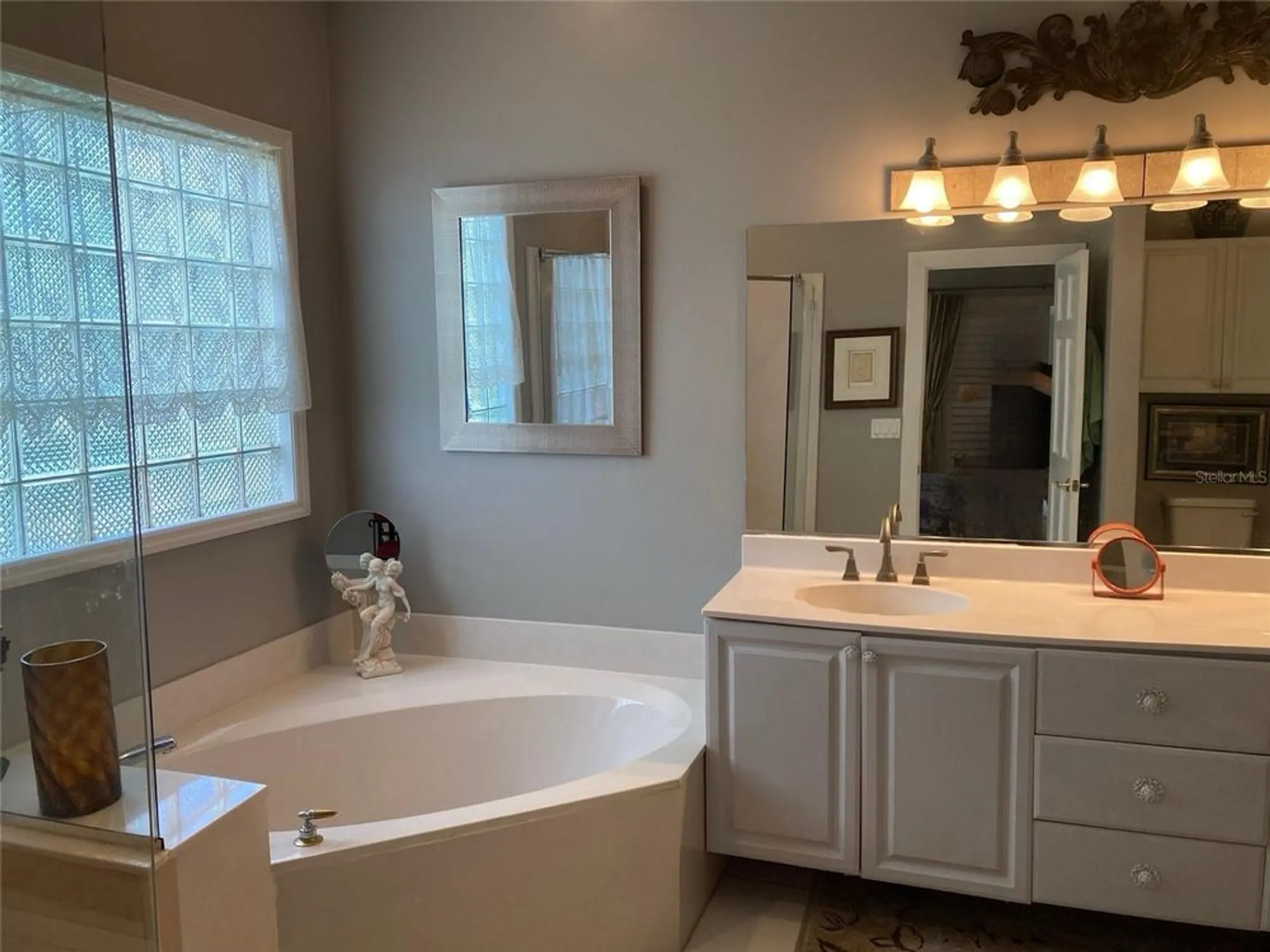 Property Slideshow image 52 of 66 | 55 bay pointe dr, Ormond Beach, FL, 32174