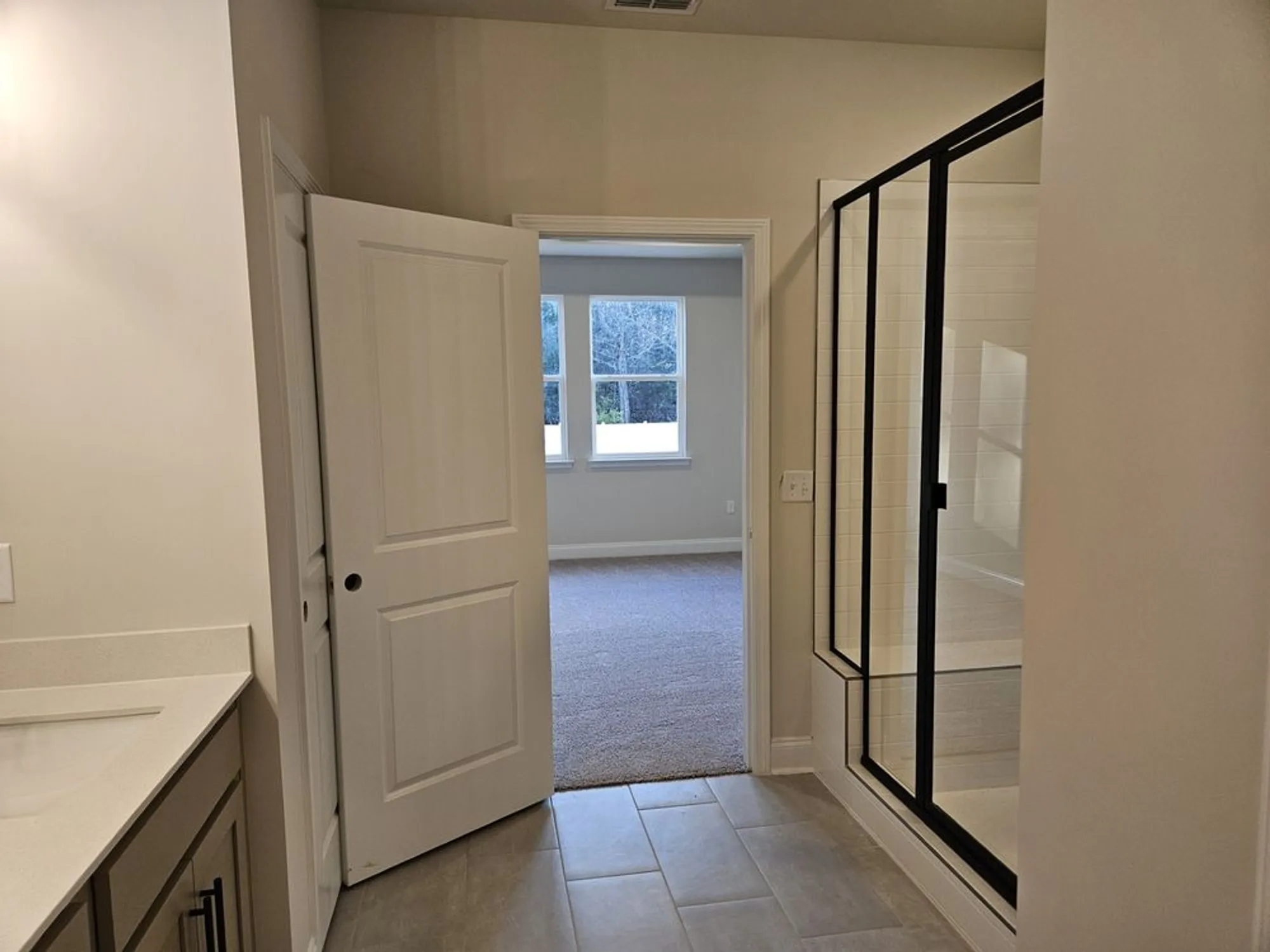 Property Slideshow image 27 of 40 | 340 stonehaus cir, Antioch, TN, 37013