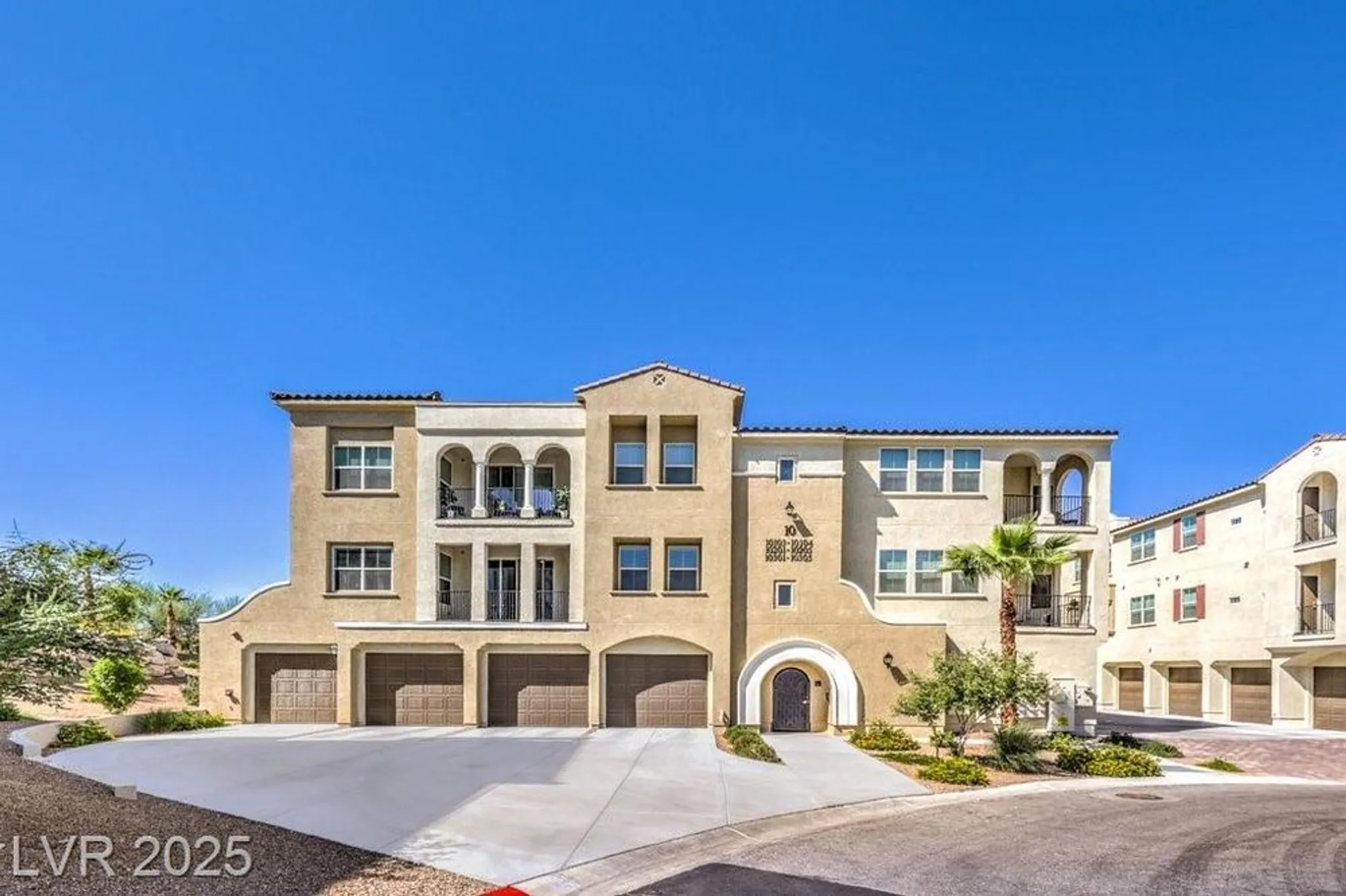 Property Slideshow image 17 of 70 | 2555 hampton rd 10303, Henderson, NV, 89052