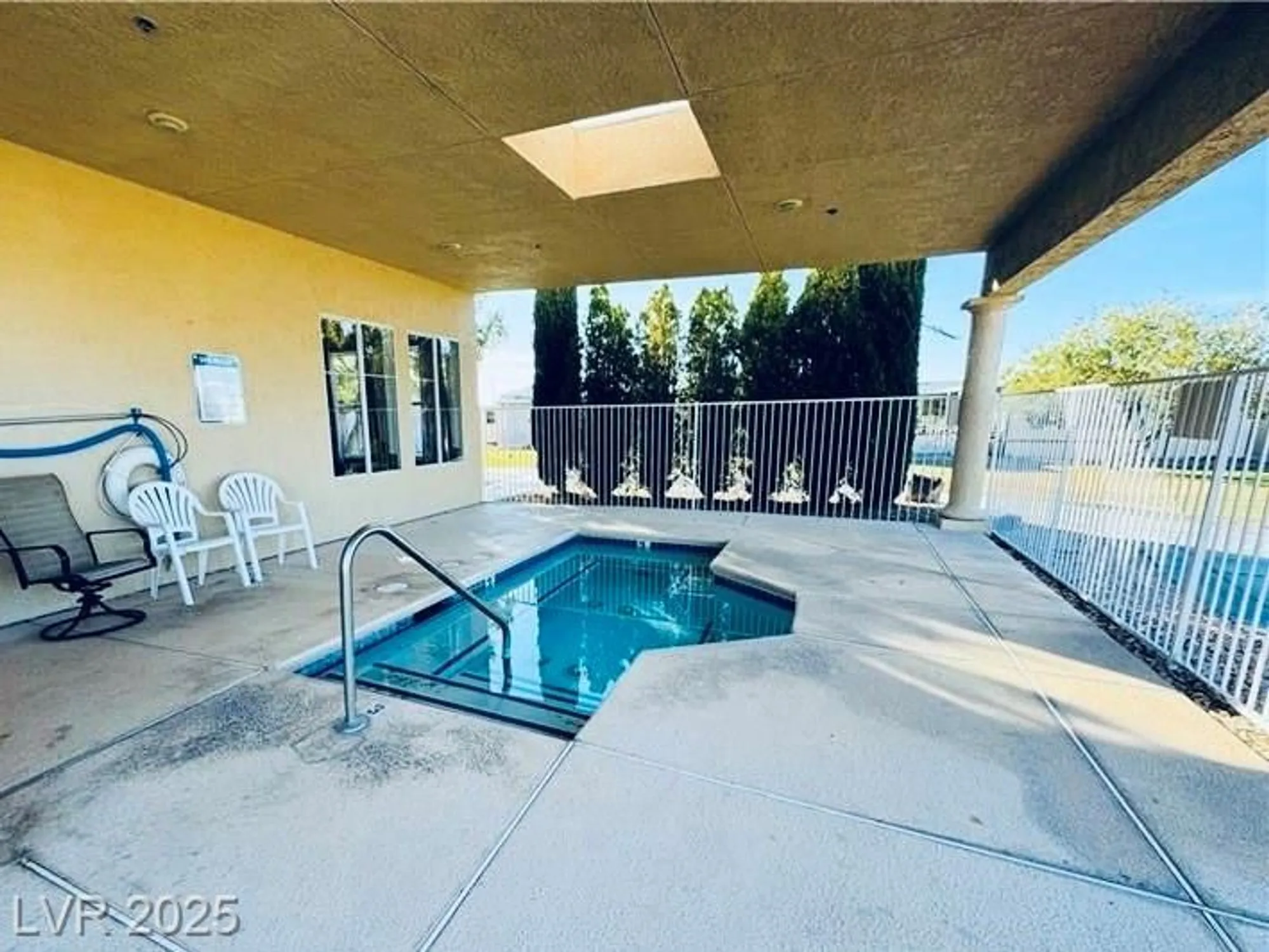 Property Slideshow image 17 of 22 | 881 montecito dr, Pahrump, NV, 89048