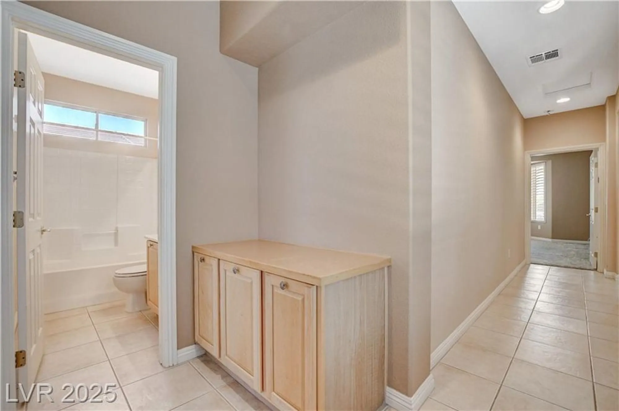 Property Slideshow image 41 of 83 | 10255 riva de angelo ave, Las Vegas, NV, 89135